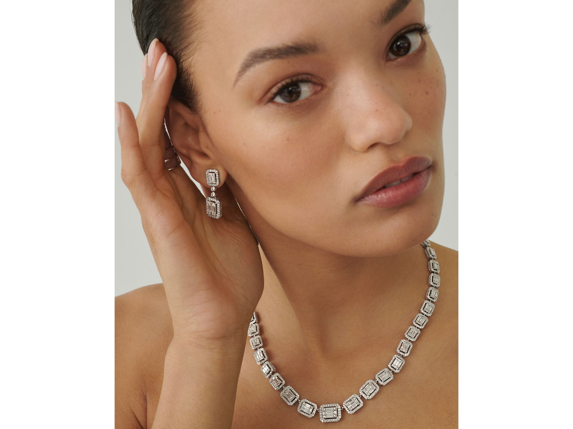 Diamond Mosaic Statement Necklace in 14K White Gold, 10.0 tcw — Image 5