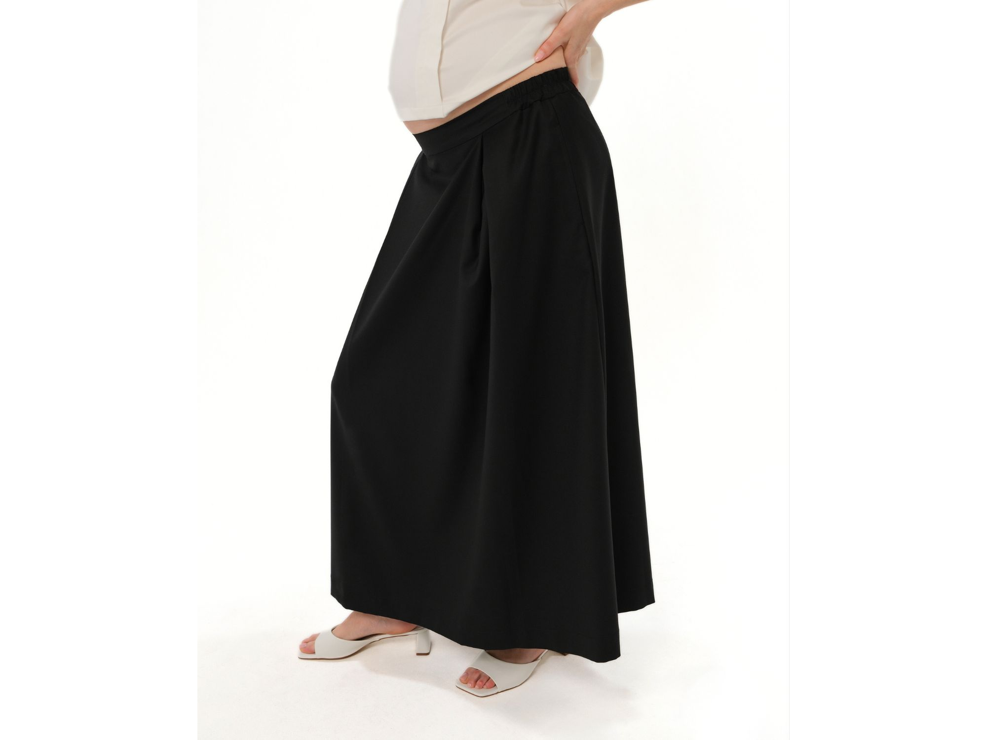 Women's Over-Under Bump Pleated Tencel Maternity Maxi Skirt — Image 3