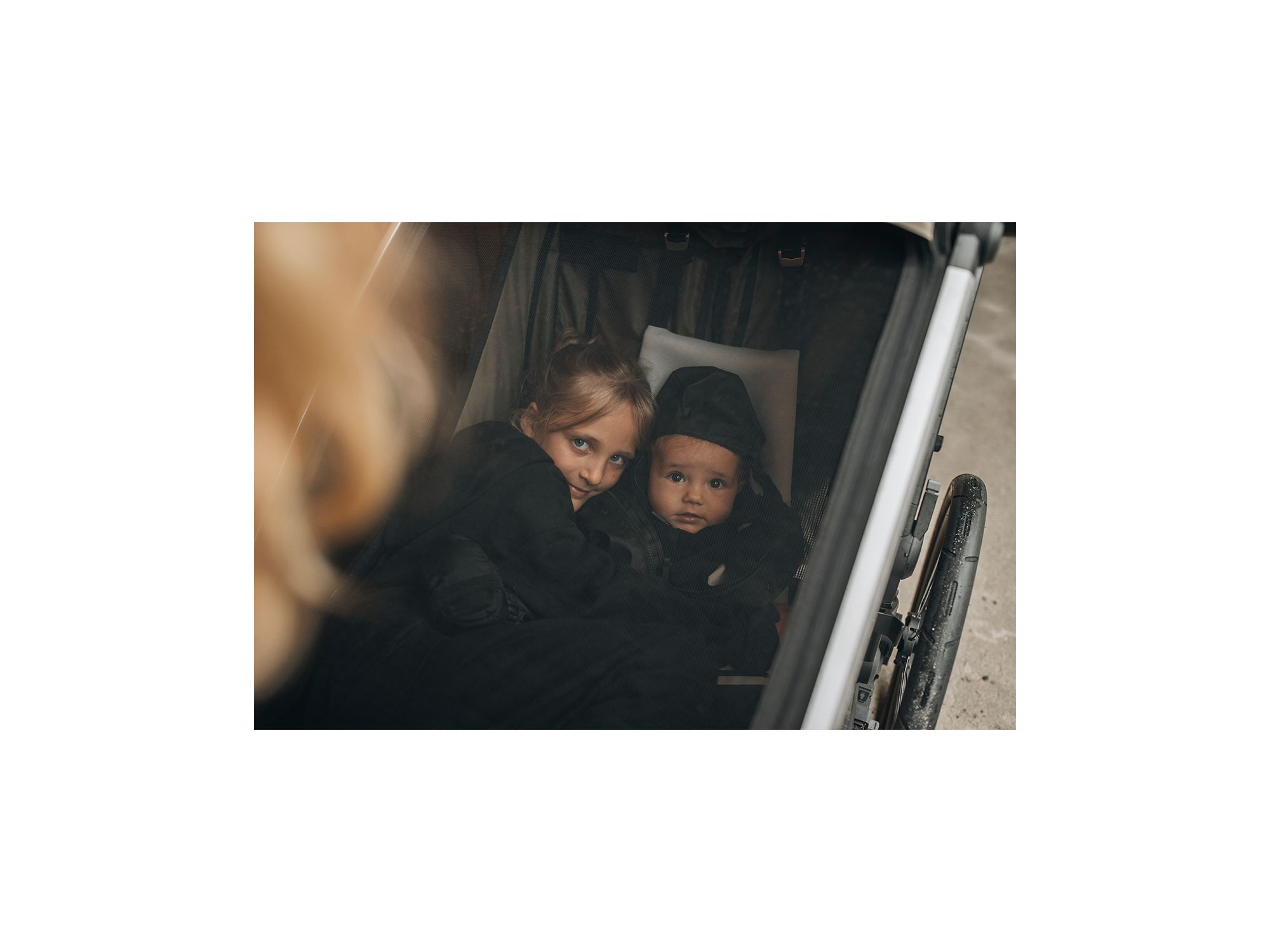 Chariot Infant Sling 2.0 — Image 5