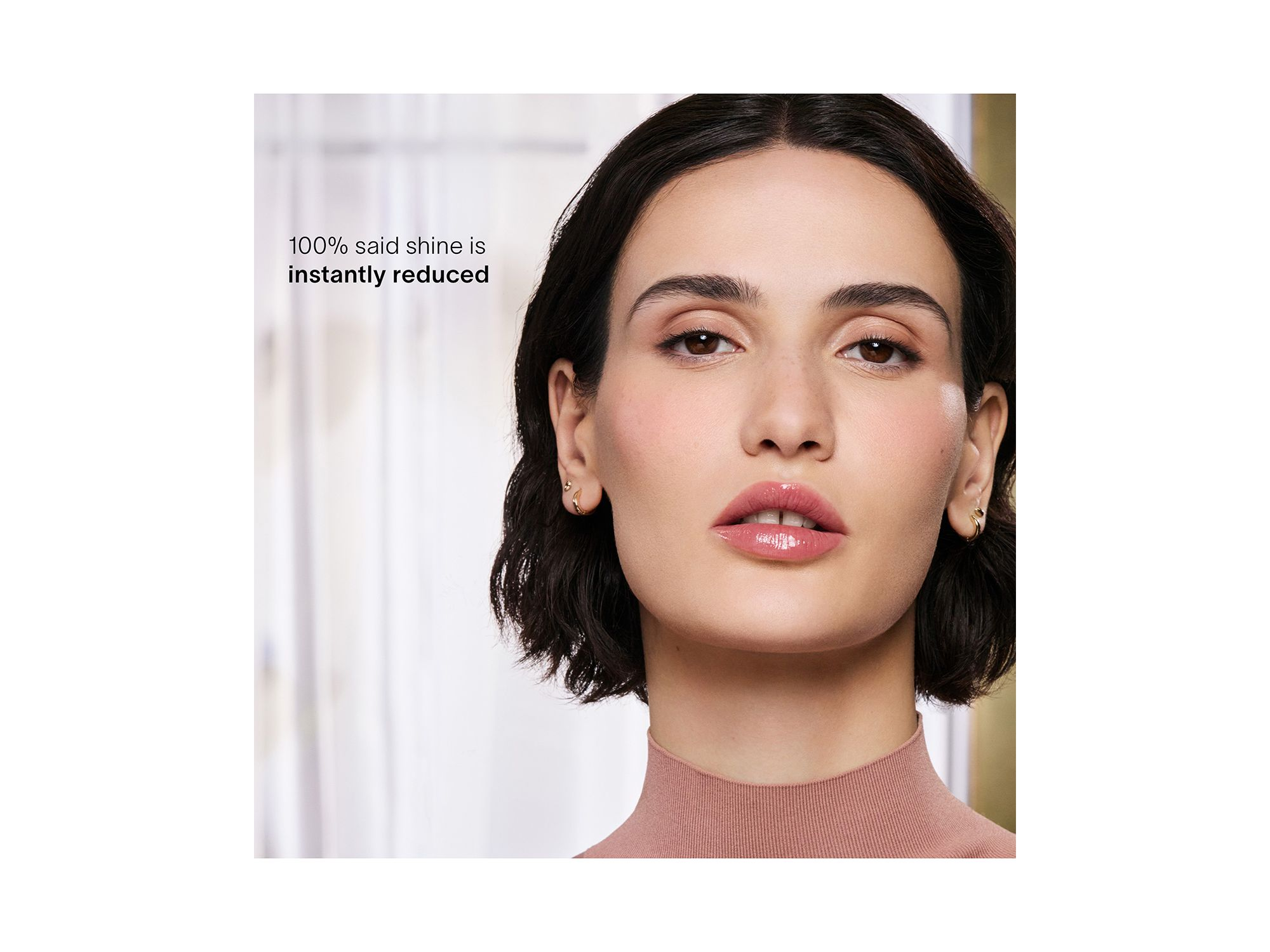 Vanish Airbrush Pressed Powder - Travel — Image 3