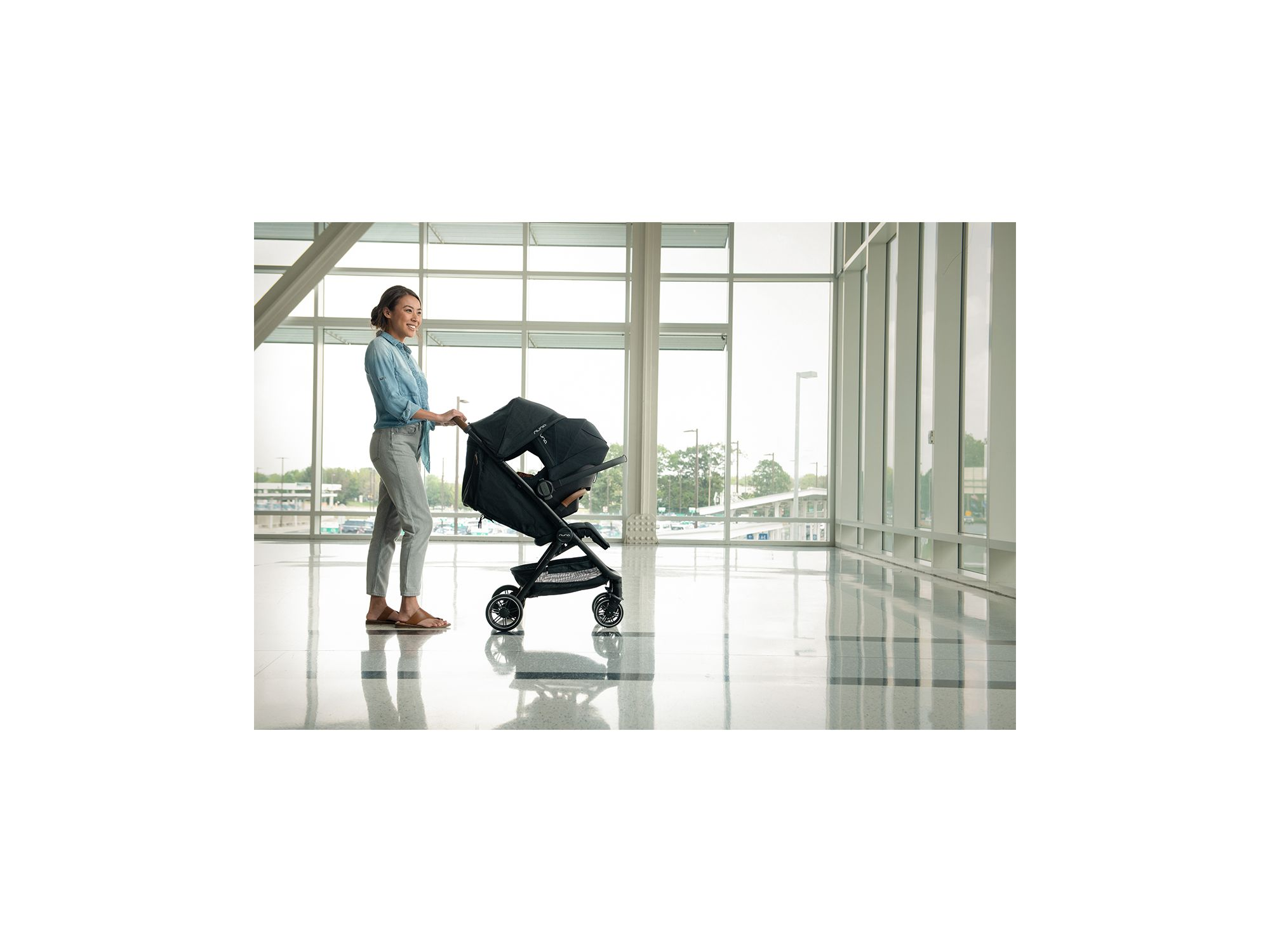 TRVL™ Stroller — Image 9