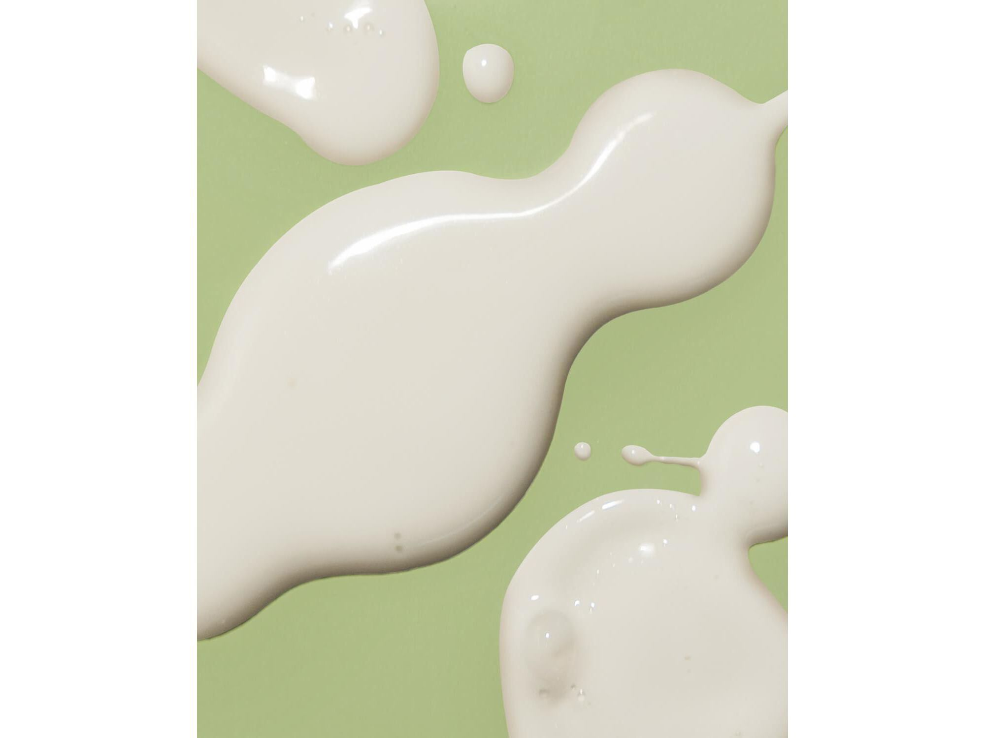 Black Bamboo Daily Smoothing Body Oil — Image 6