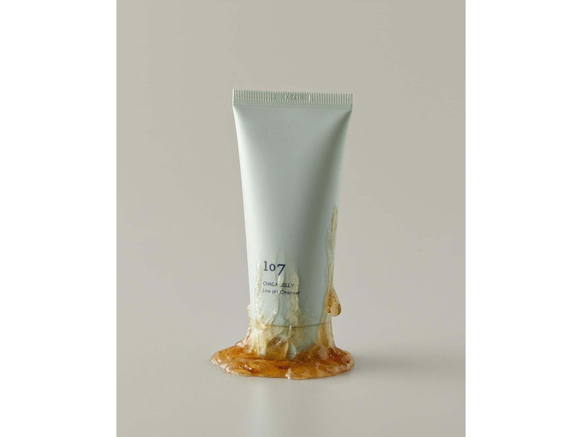 Chaga Jelly Low Ph Cleanser — Image 9