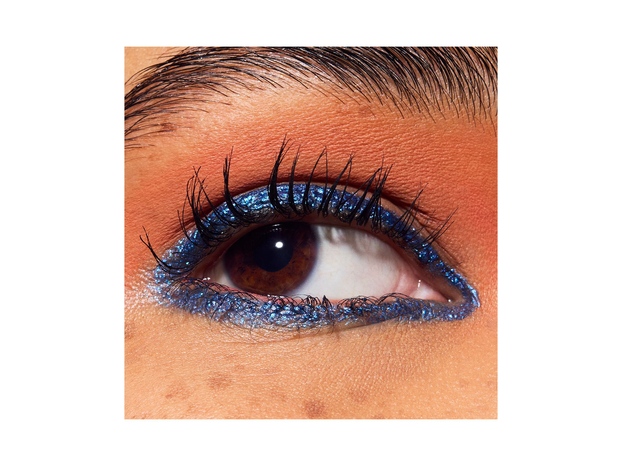 Dazzleshadow Eye Shadow Stick — Image 3