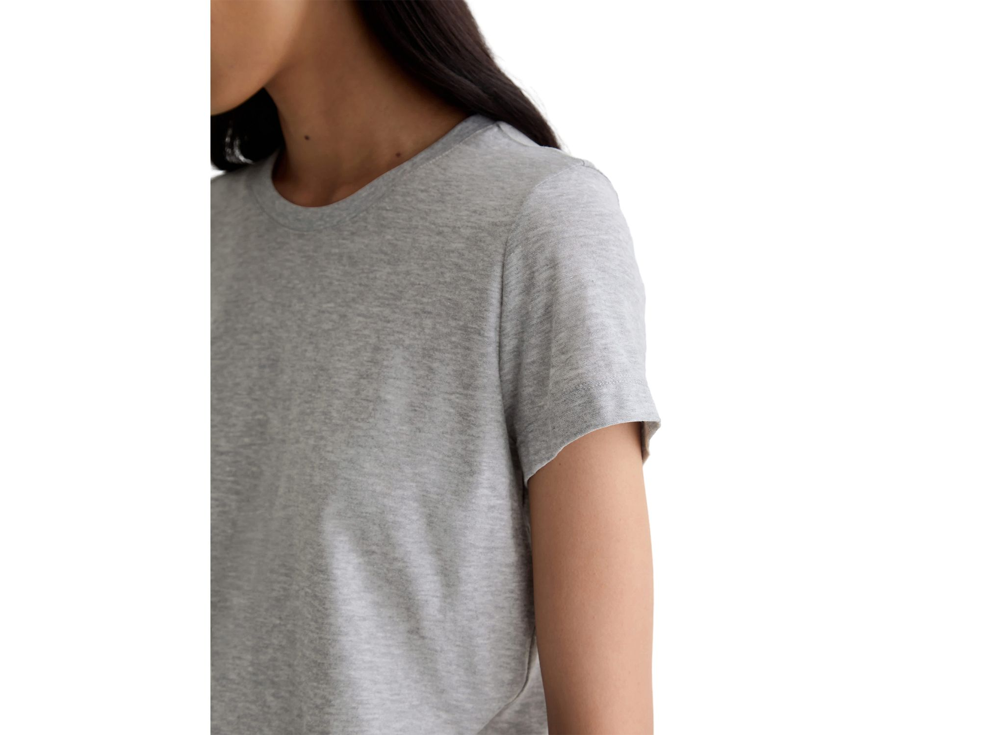 Zoie Tee — Image 5