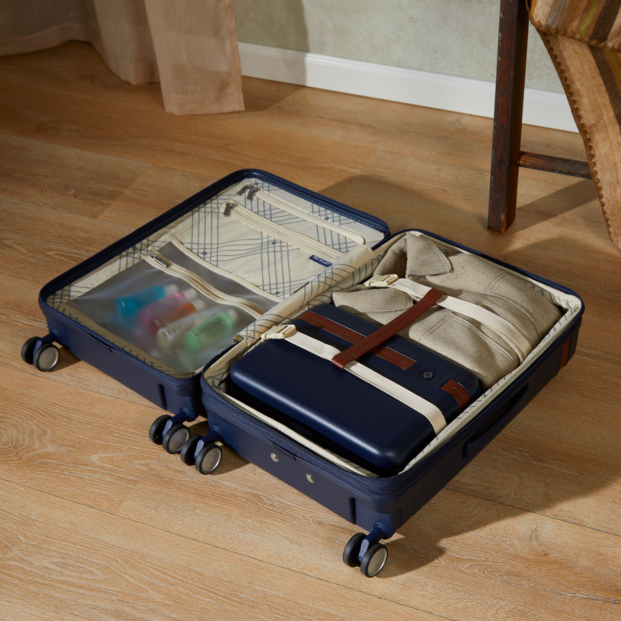 Virtuosa Expandable Carry On — Image 4