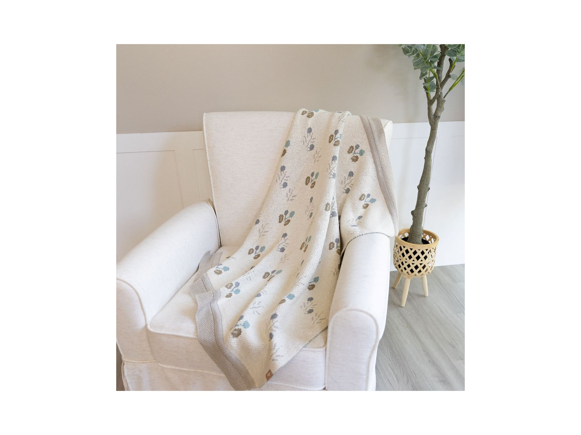 Avery Poppy Reversible Baby Blanket - Ages 0-36 Months — Image 7