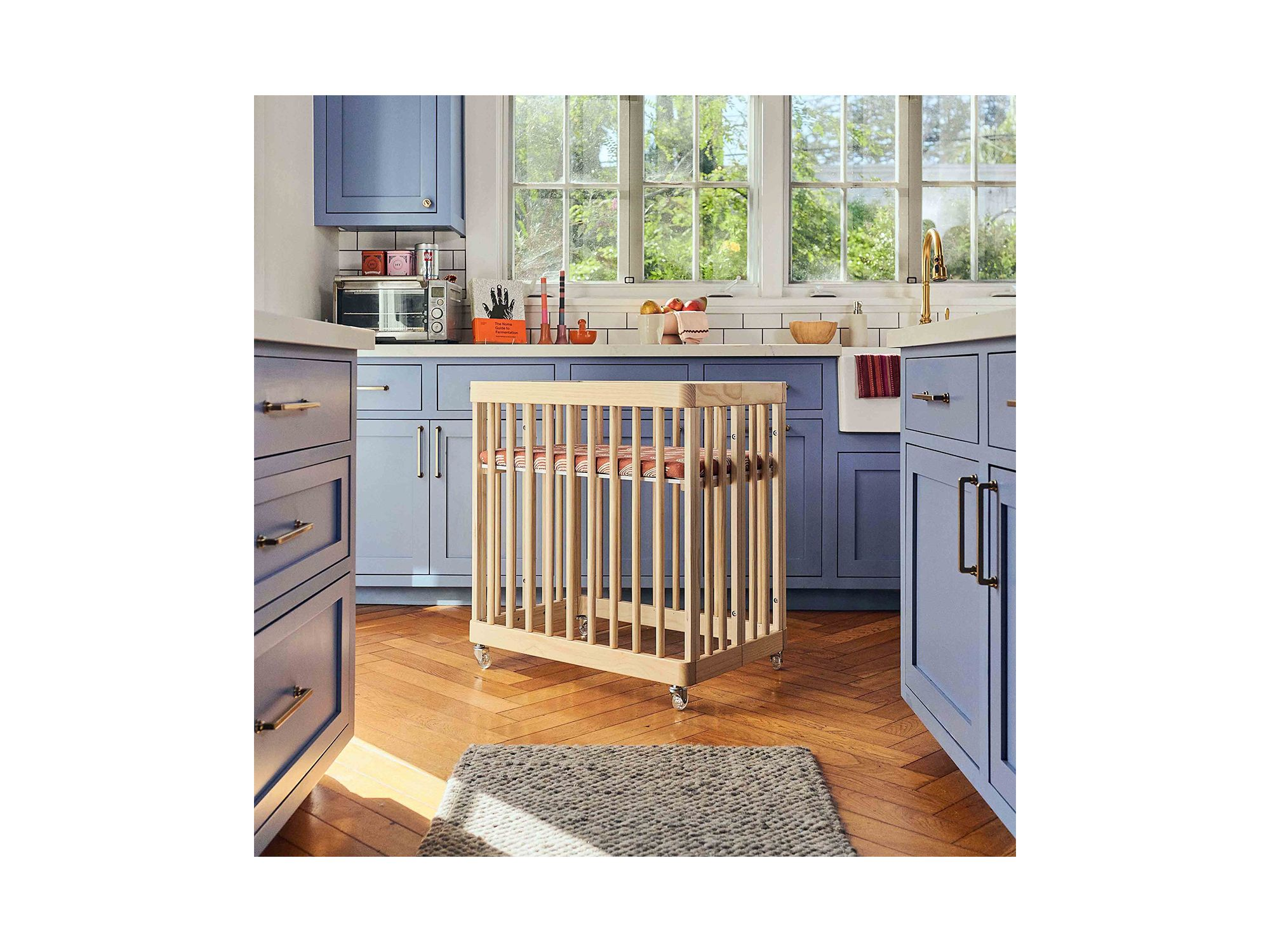 Pogo 8 in 1 Convertible Crib with All Stages Conversion Kits — Image 3