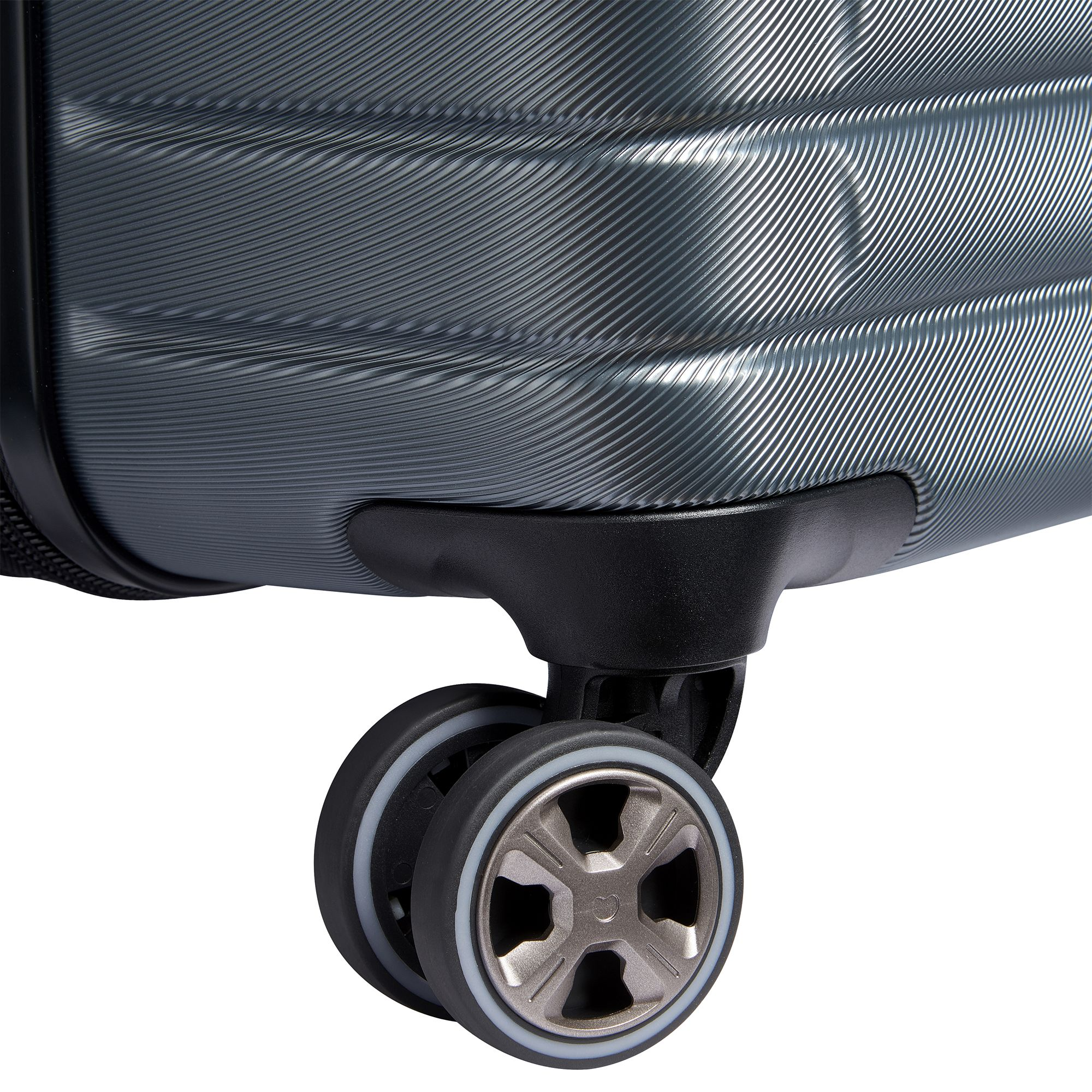 Cruise 3.0 28" Expandable Spinner Suitcase — Image 7