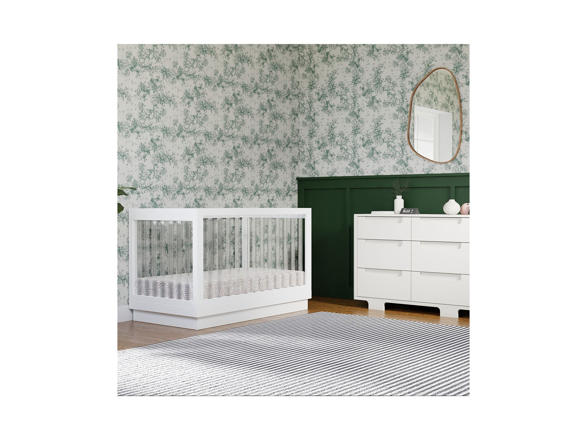 Harlow Acrylic 3-in-1 Convertible Crib — Image 3