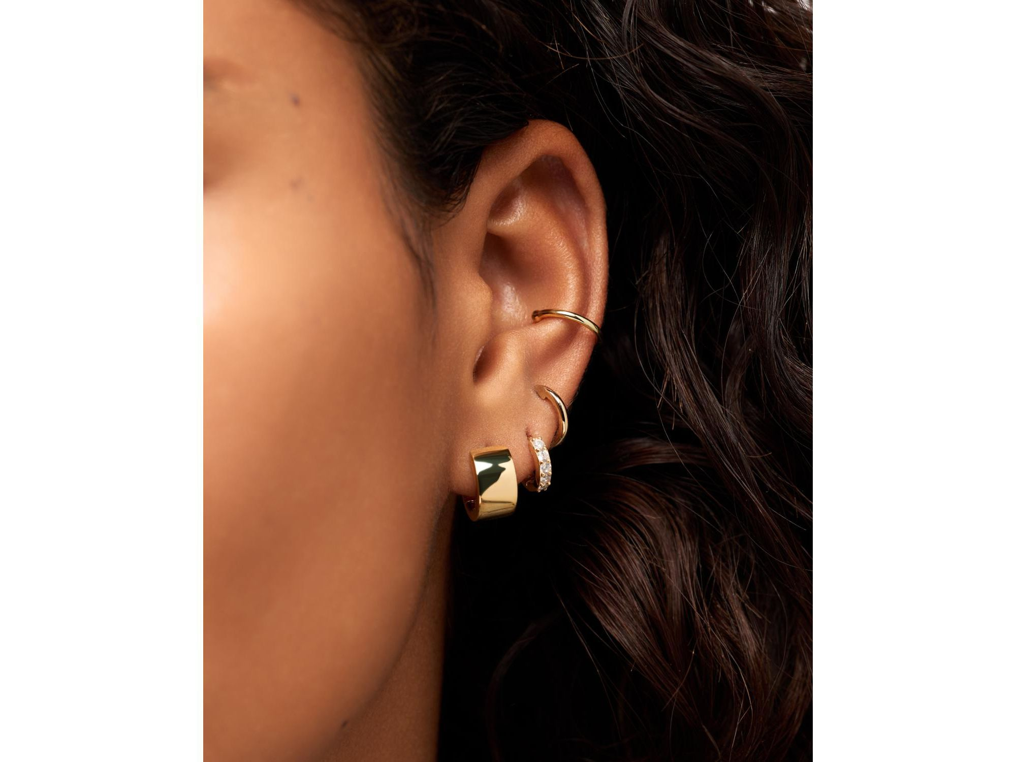 Giulia Bold Hoop Earrings — Image 4