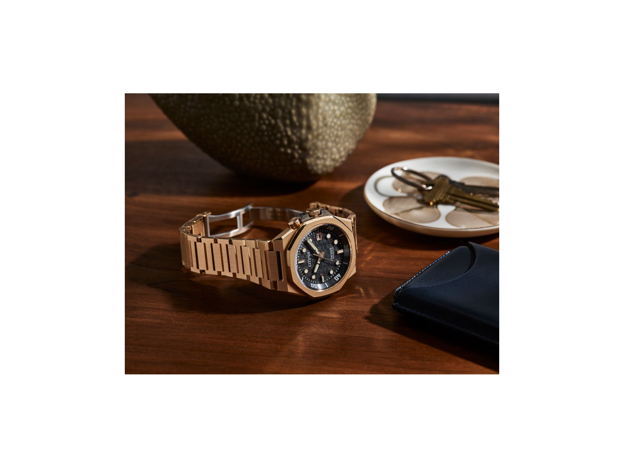 Series 8 Watch, 43mm — Image 4