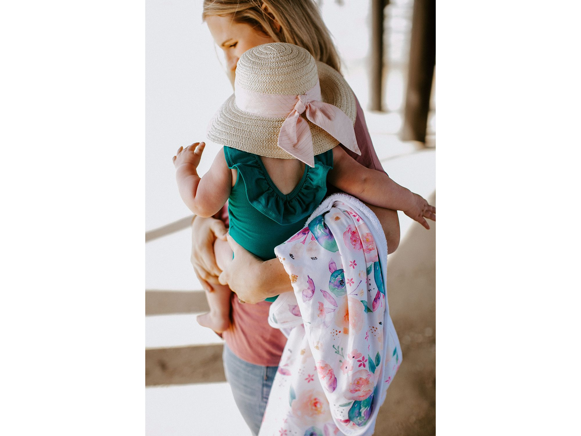 Bloom Premium Hooded Towel — Image 5