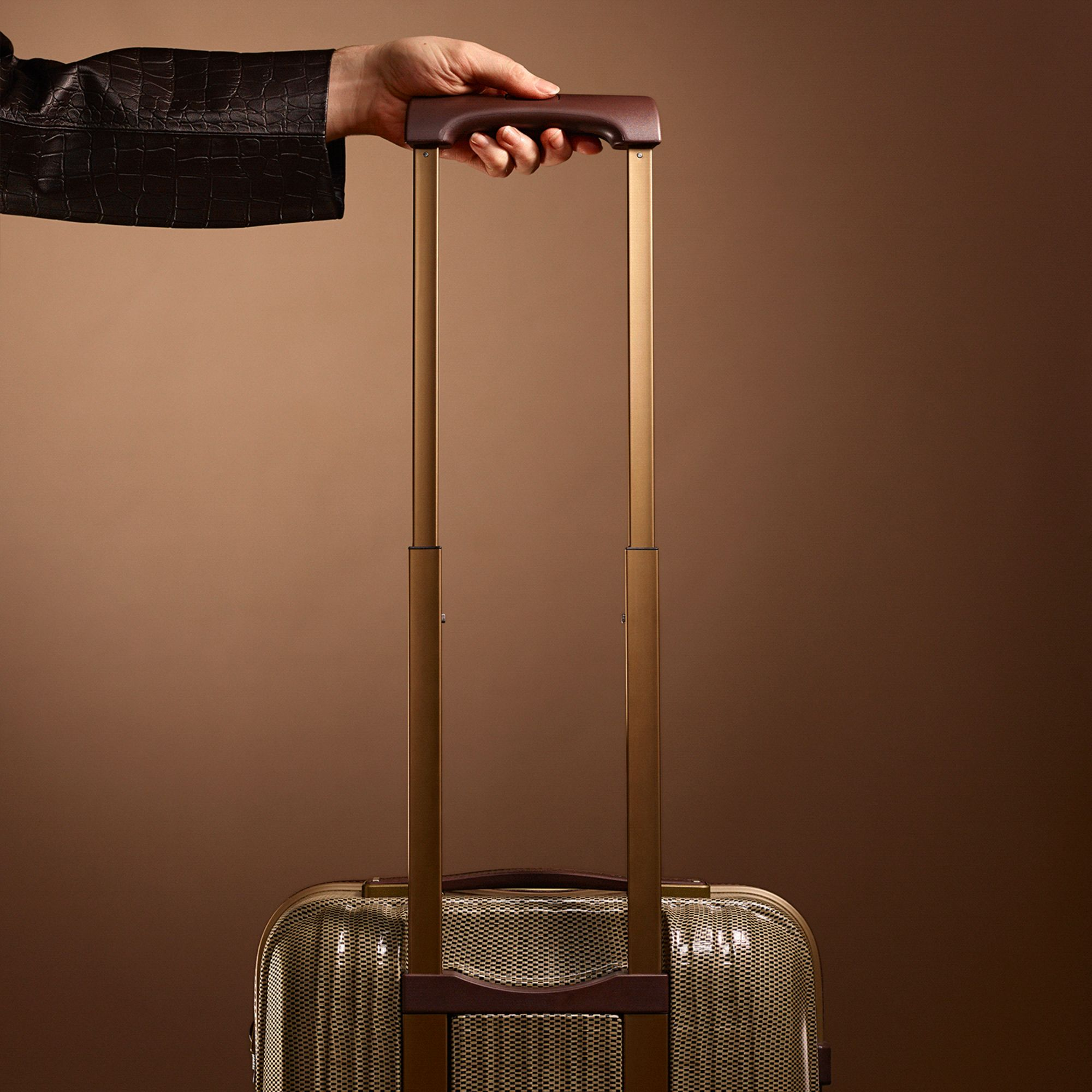Tweed Hs Extended Journey Global Carry On Spinner — Image 8
