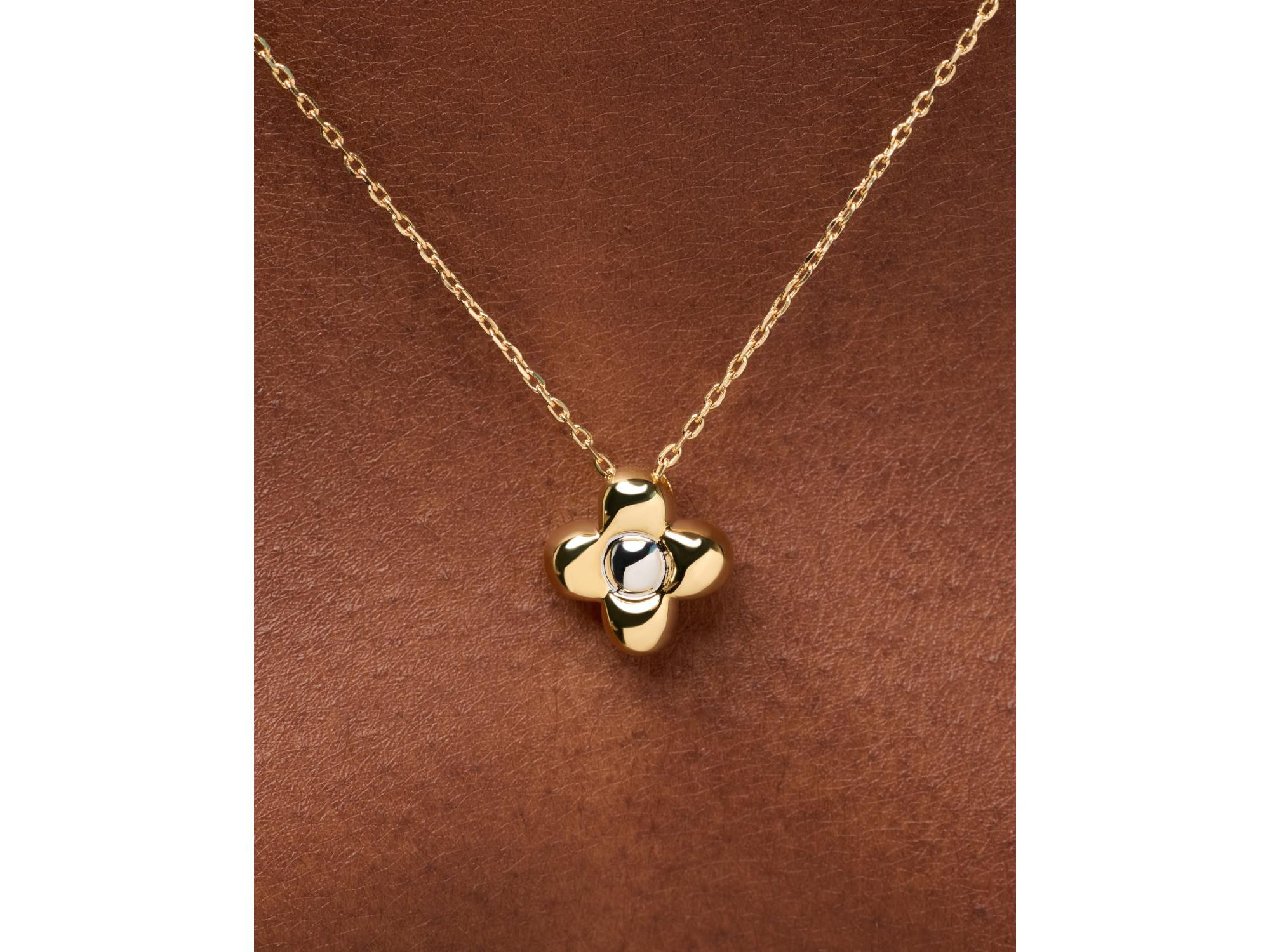 Liora Pendant Mini Flower Necklace — Image 3