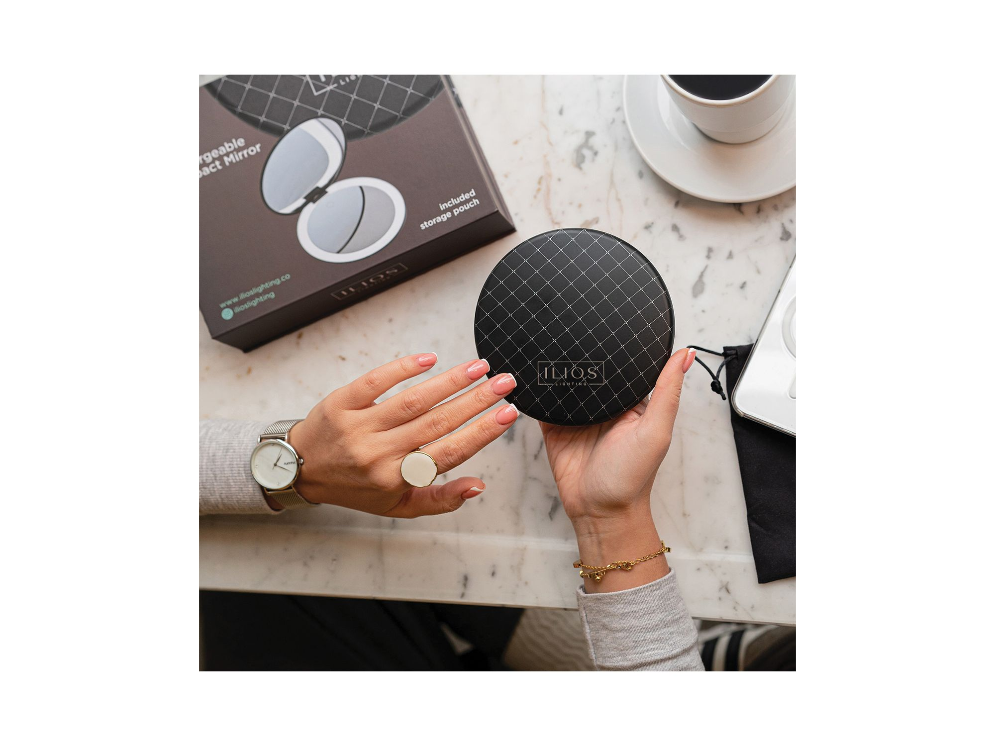1X/10X LED Compact Mirror — Image 3