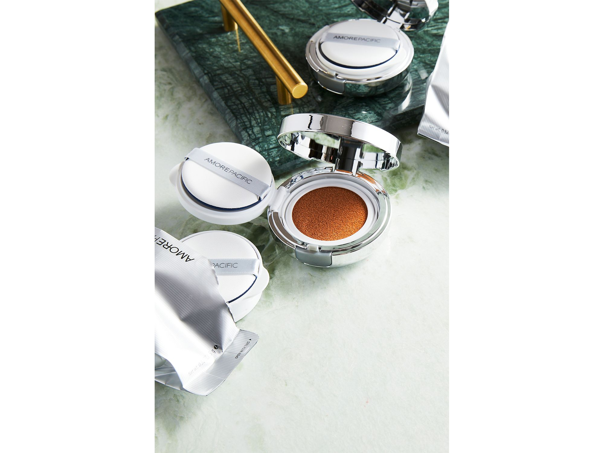 Color Control Cushion Compact Broad Spectrum SPF 50+ — Image 3