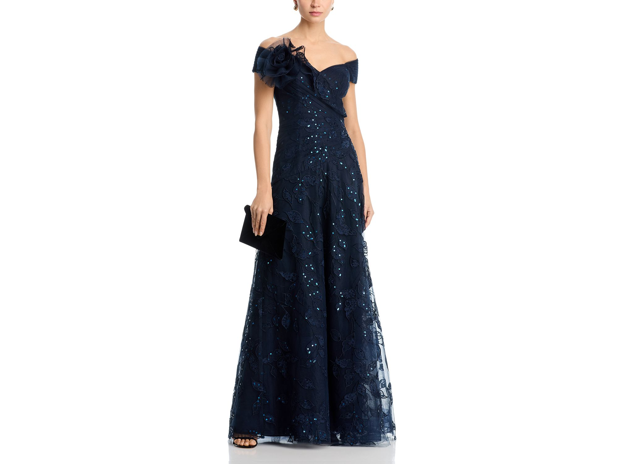 Lace Sweetheart Neck Gown — Image 3