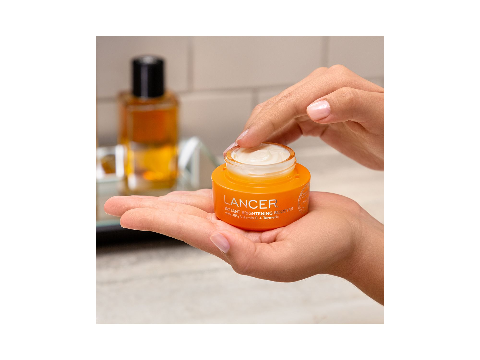 Instant Brightening Booster 1.7 oz. — Image 5