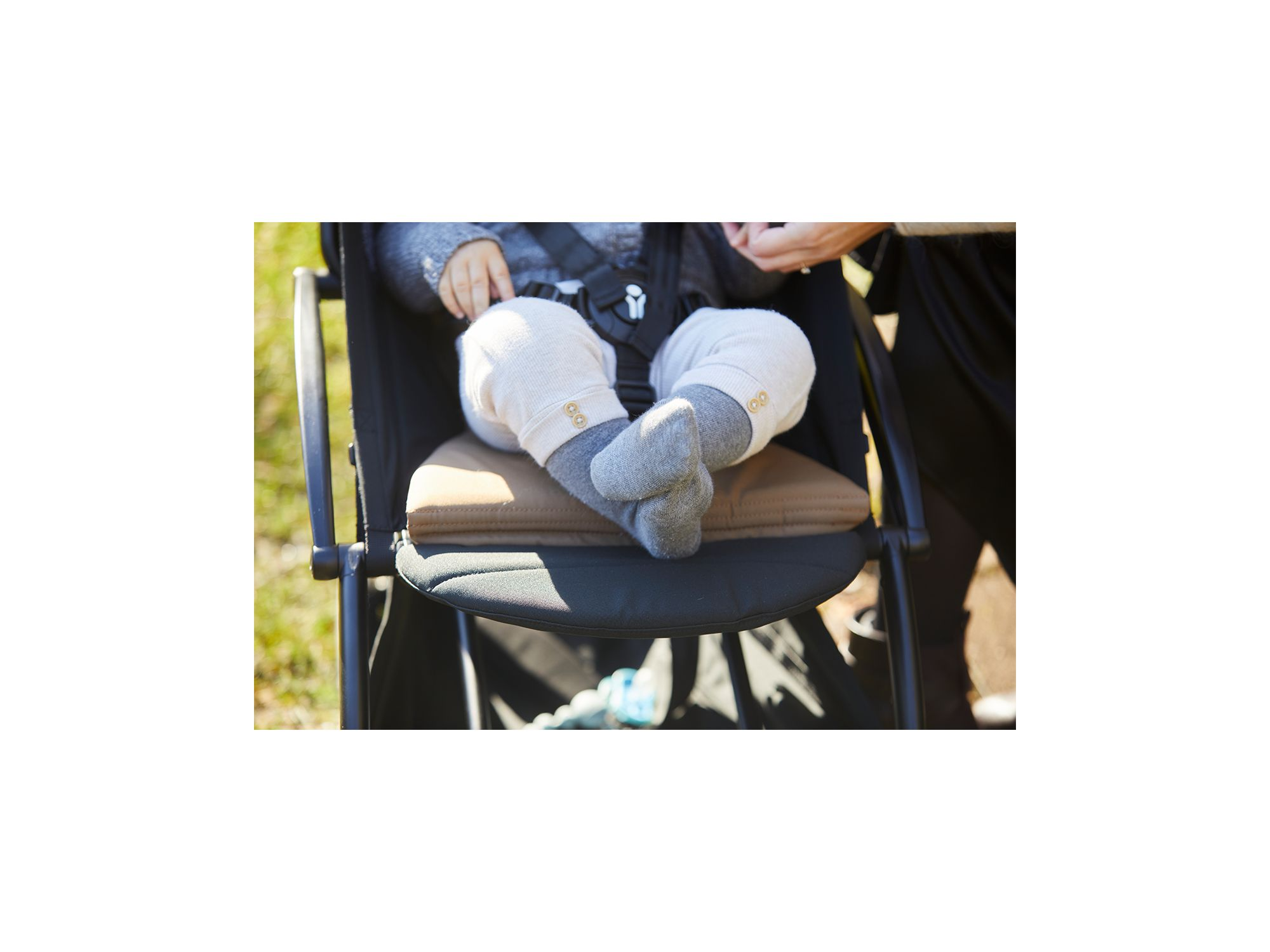 YOYO® Stroller Leg Rest — Image 3