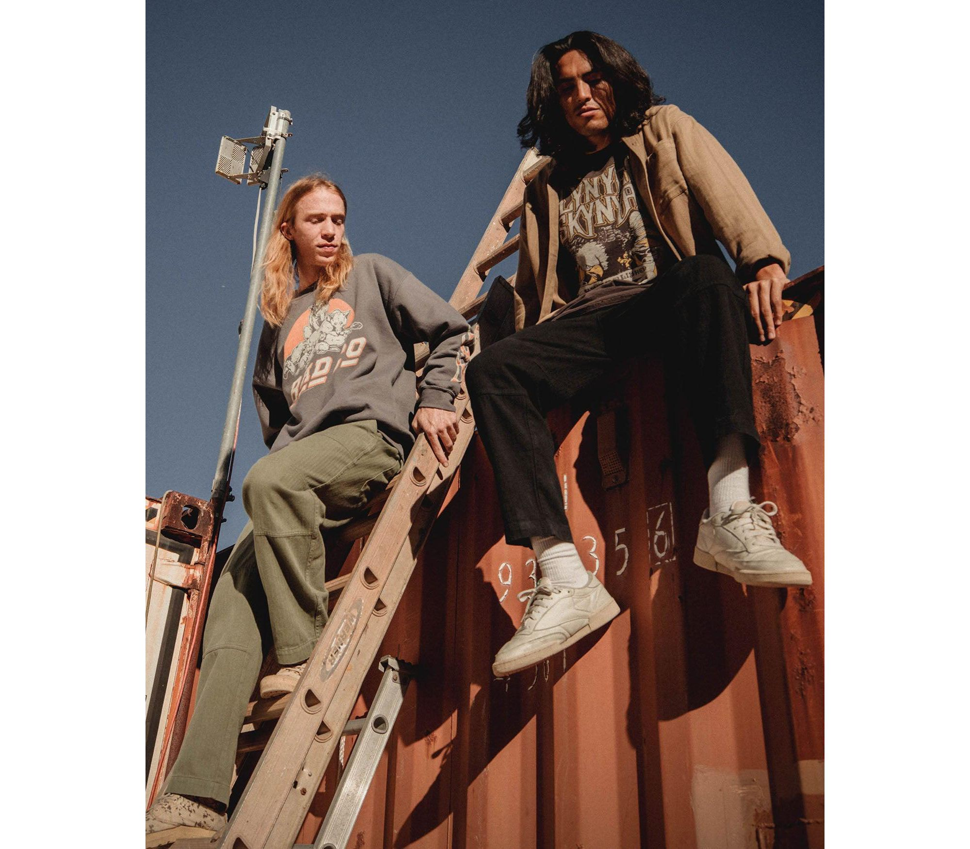 Unisex Lynyrd Skynyrd Since 1974 Flea Market Tee — Image 4