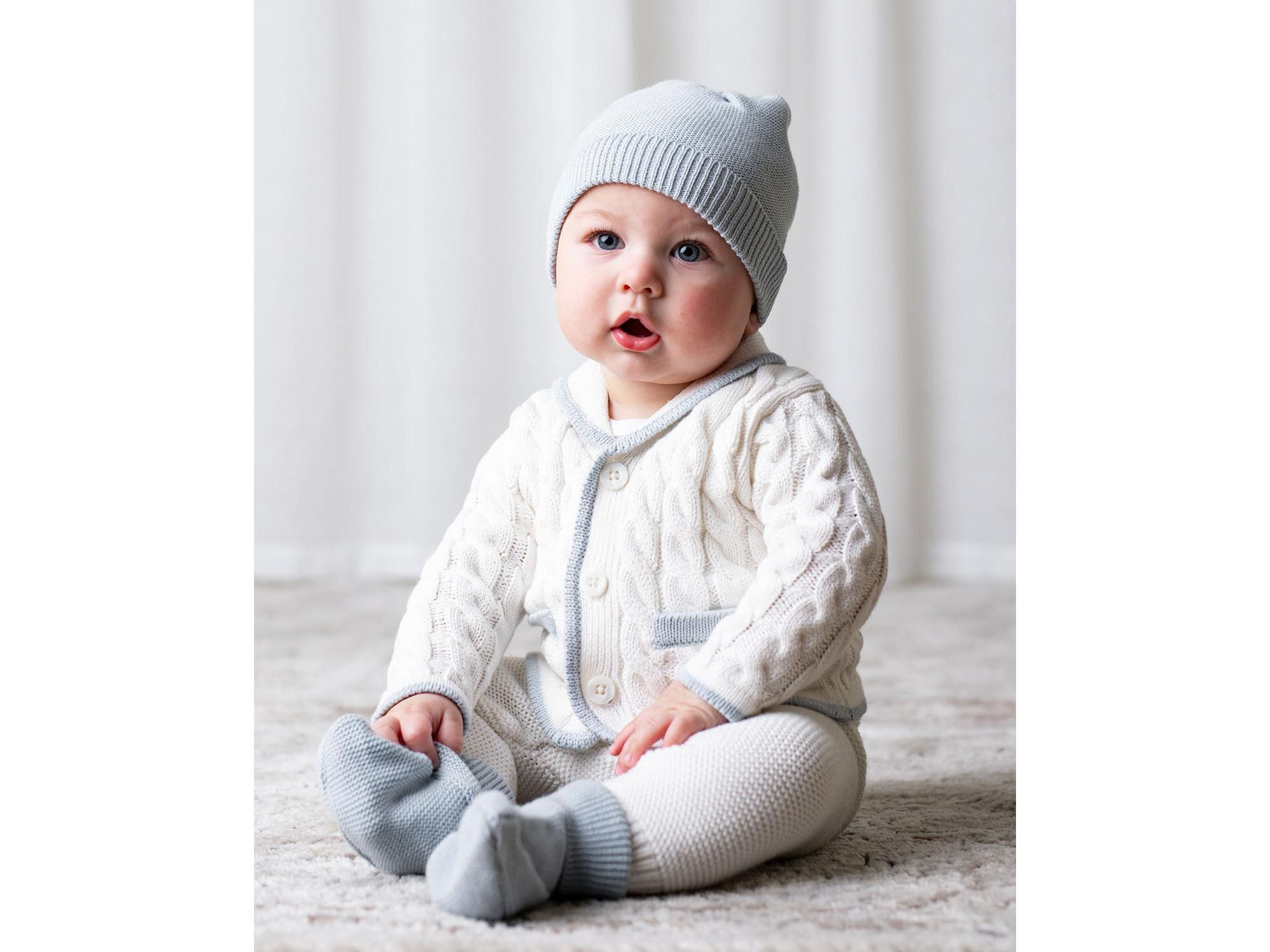 Unisex Organic Sweater Beanie and Bootie 2-Piece Set - Baby — Image 3