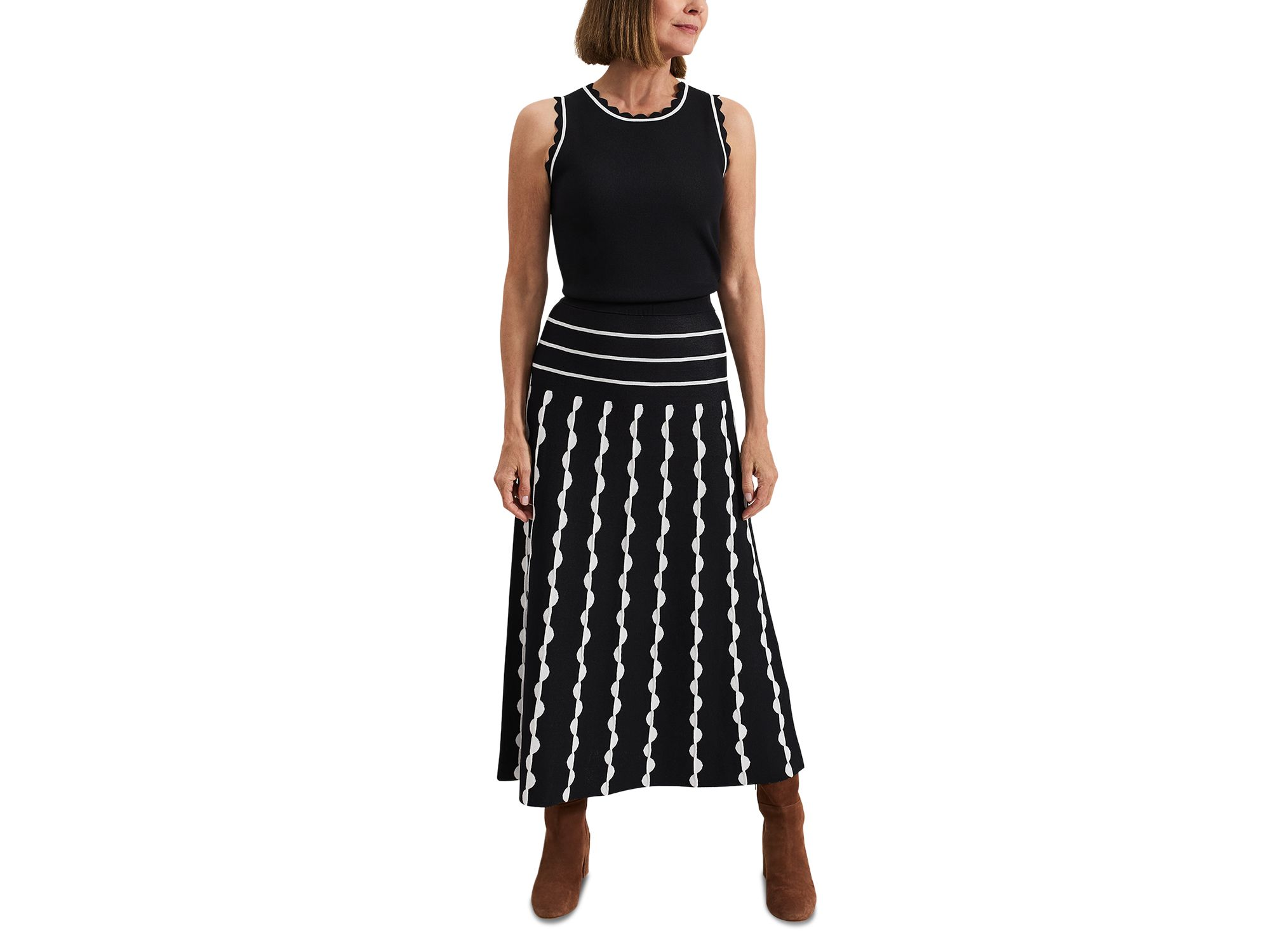 Liz Pleated Scalloped Skirt — Image 7
