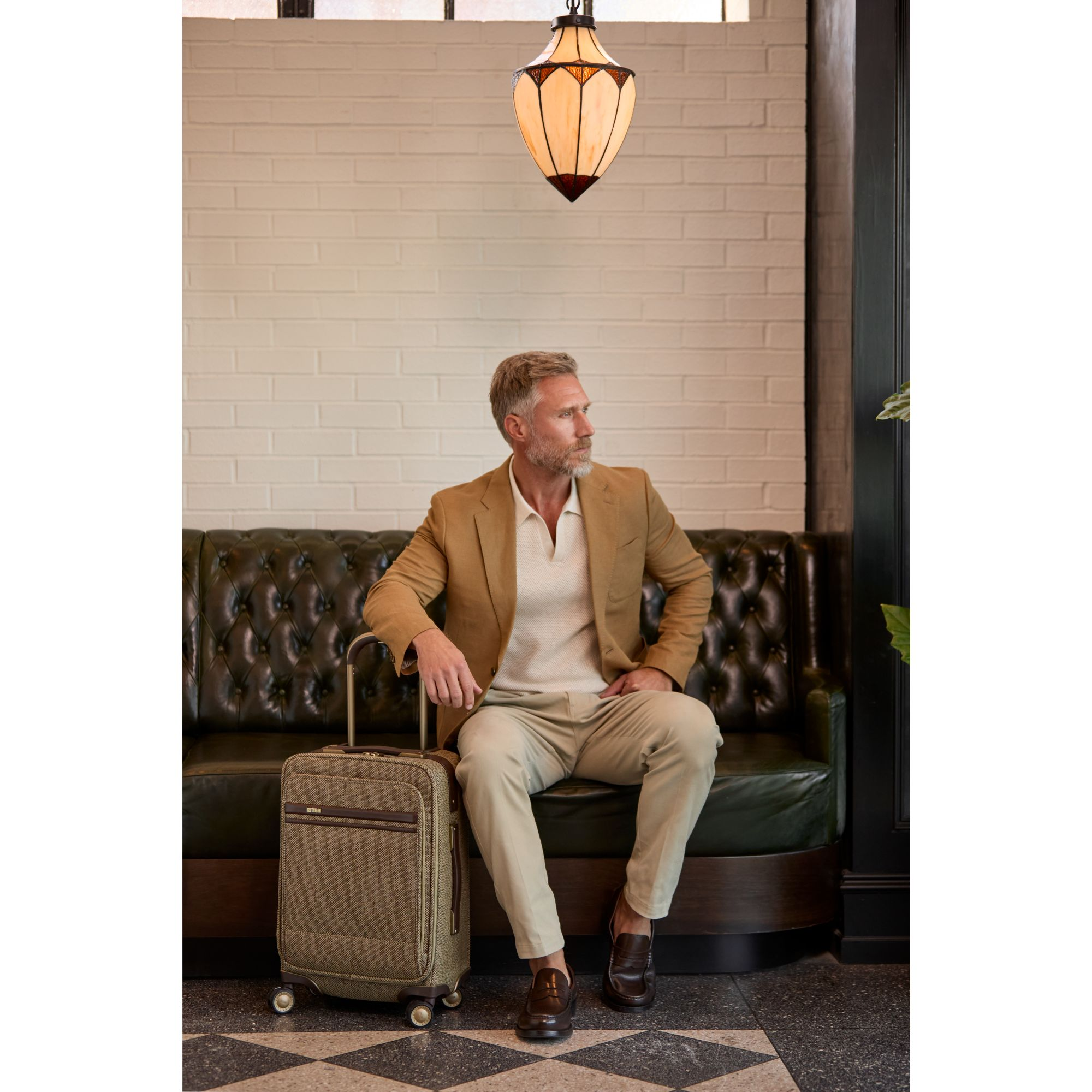 Tweed Collection 22" Wheeled Carry On Suitcase — Image 11