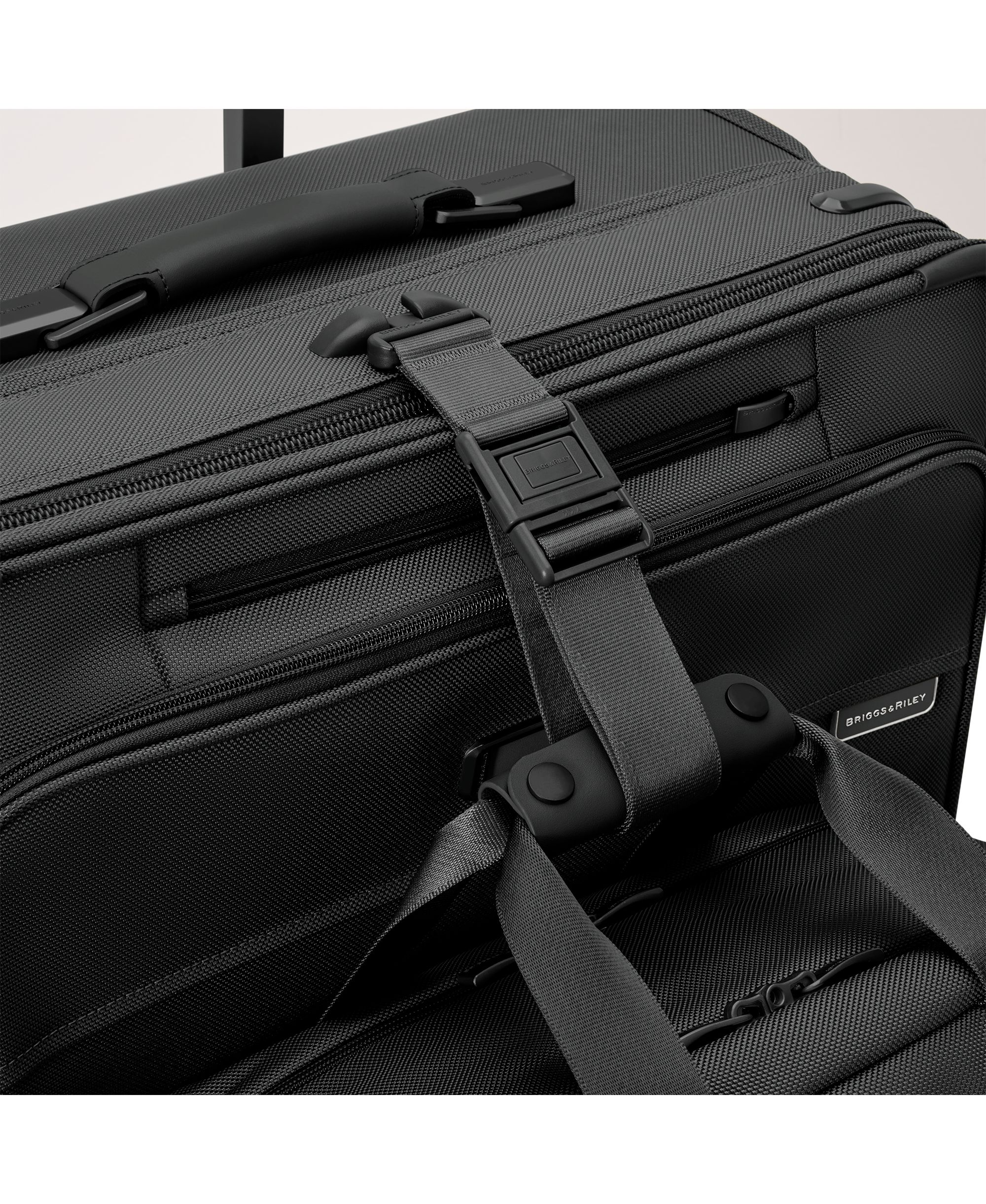 Baseline Essential Carry On Spinner Suitcase — Image 9