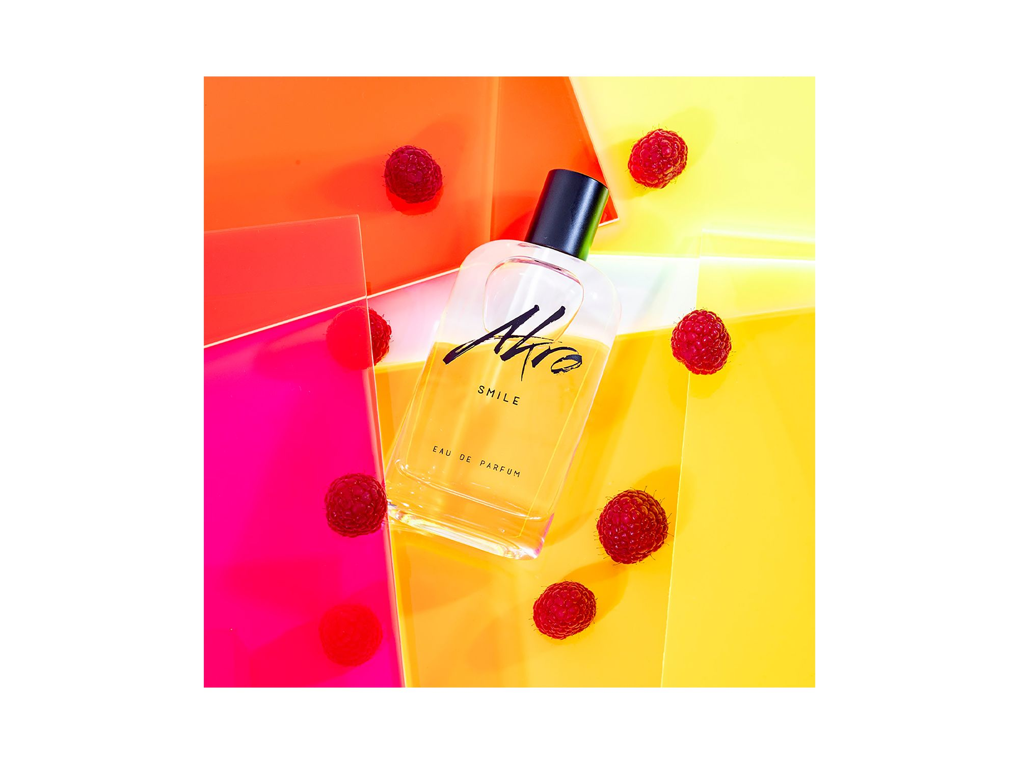 Smile Eau de Parfum 3.4 oz. — Image 3