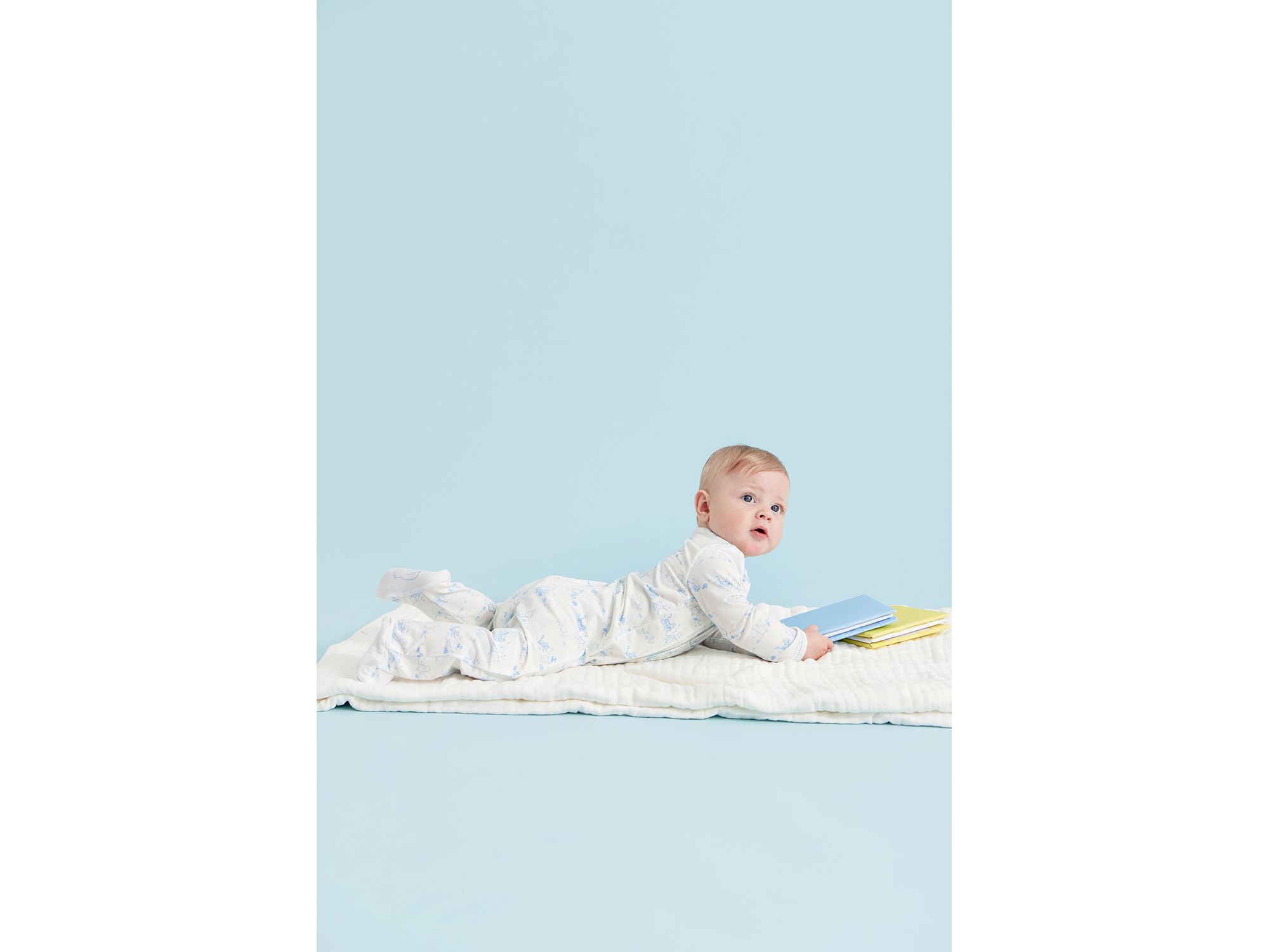 Disney x MAGNETIC ME Boys' In The Woods Footie - Baby — Image 6