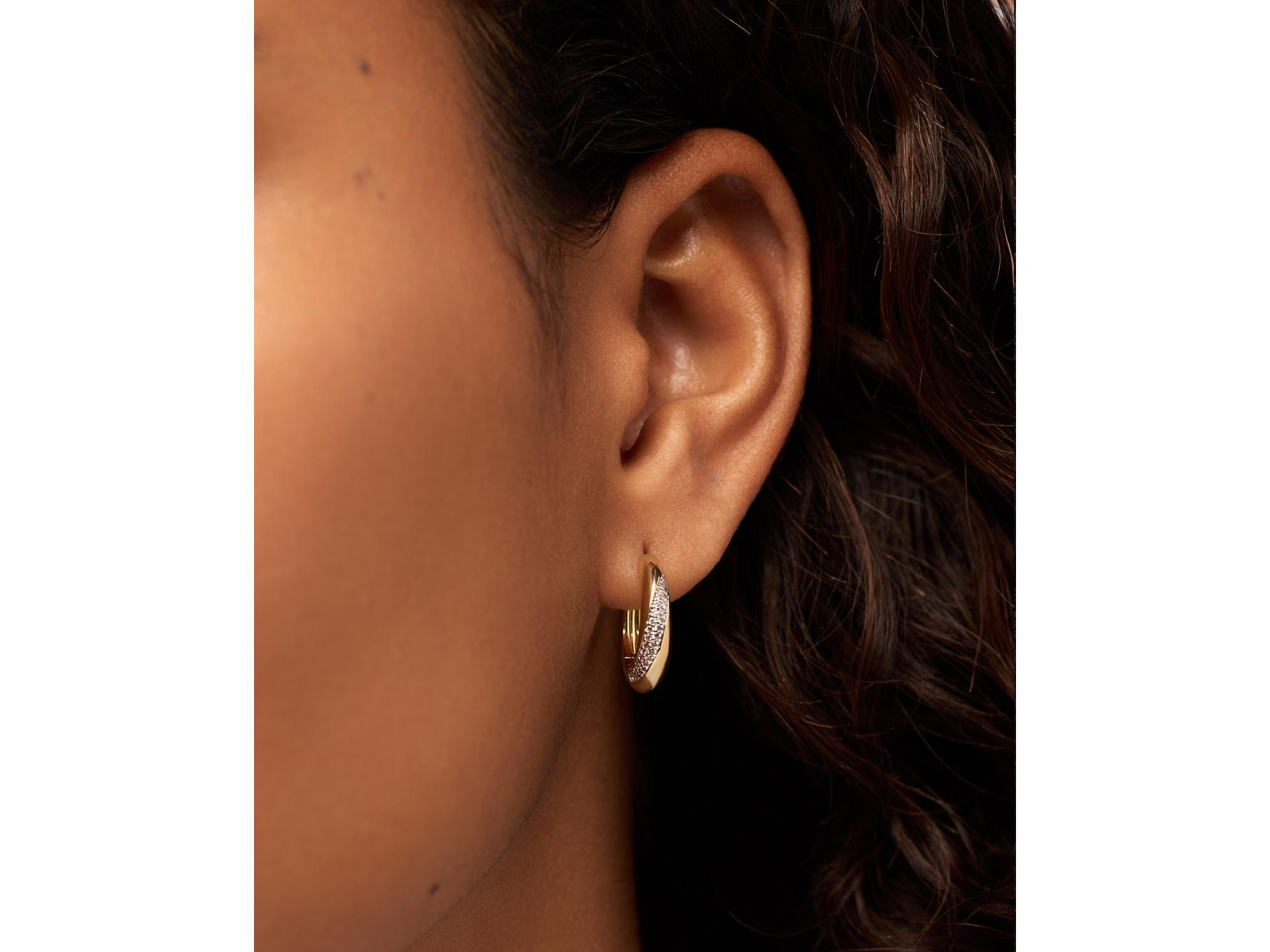 Kira Bold Hoop Earrings — Image 3