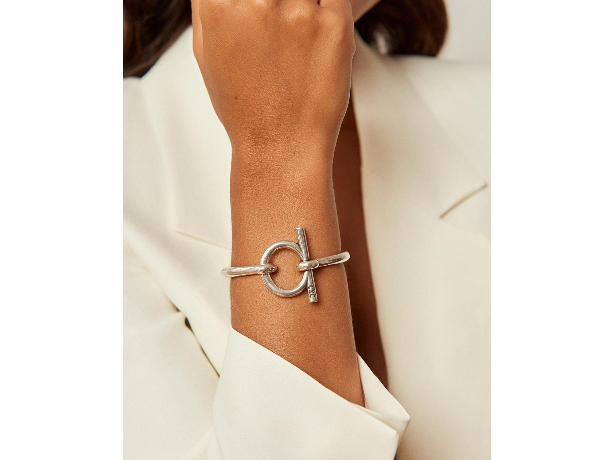 Omega Mini Bracelet — Image 3