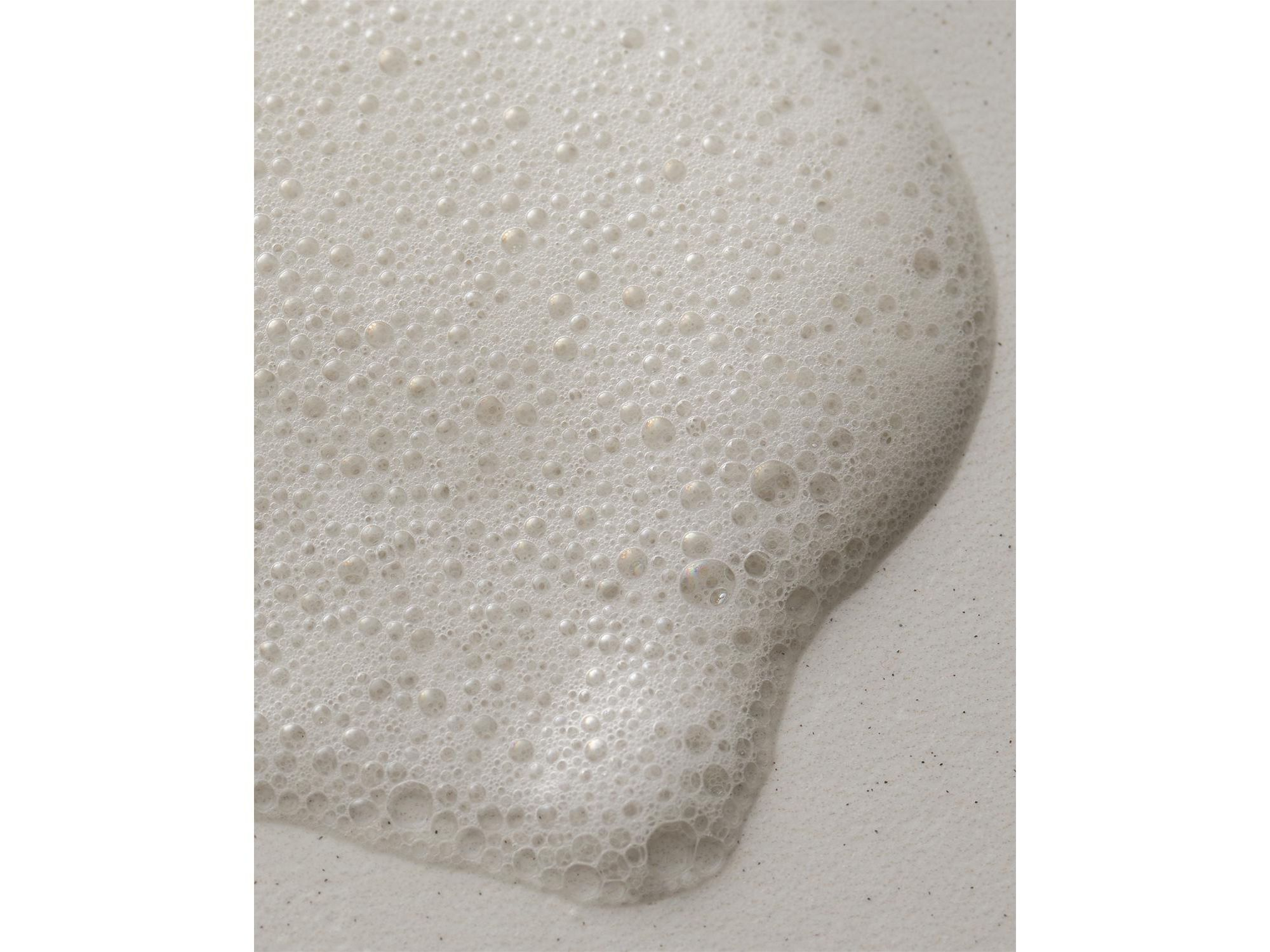 Day by Day Cleansing Gel — Image 3
