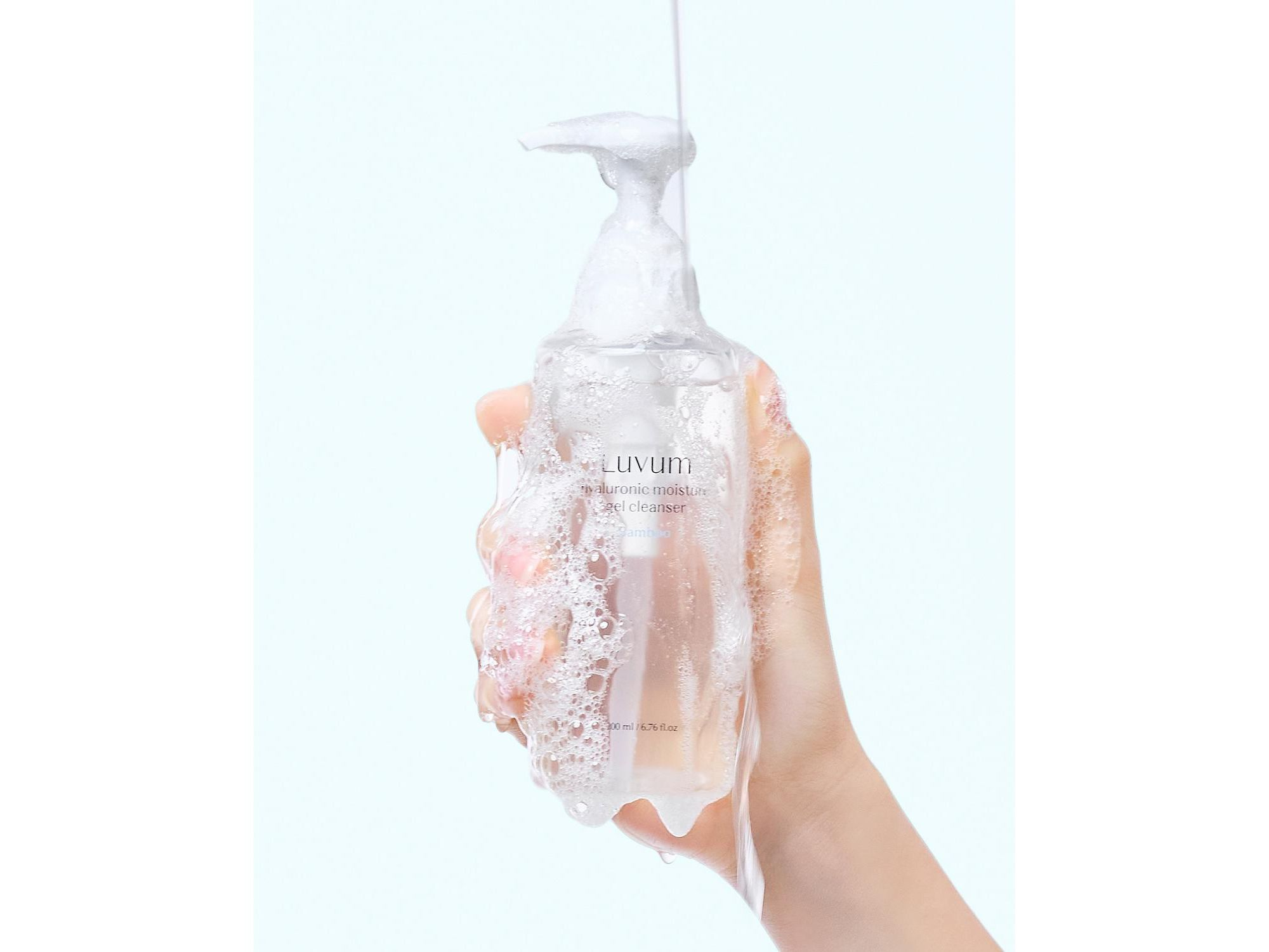 Bamboo Hyaluronic Moisture Gel Cleanser — Image 3