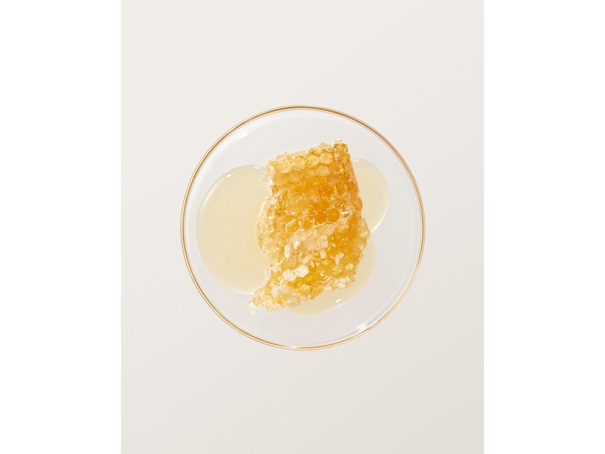 Royal Vita Propolis 33 Ampoule — Image 6