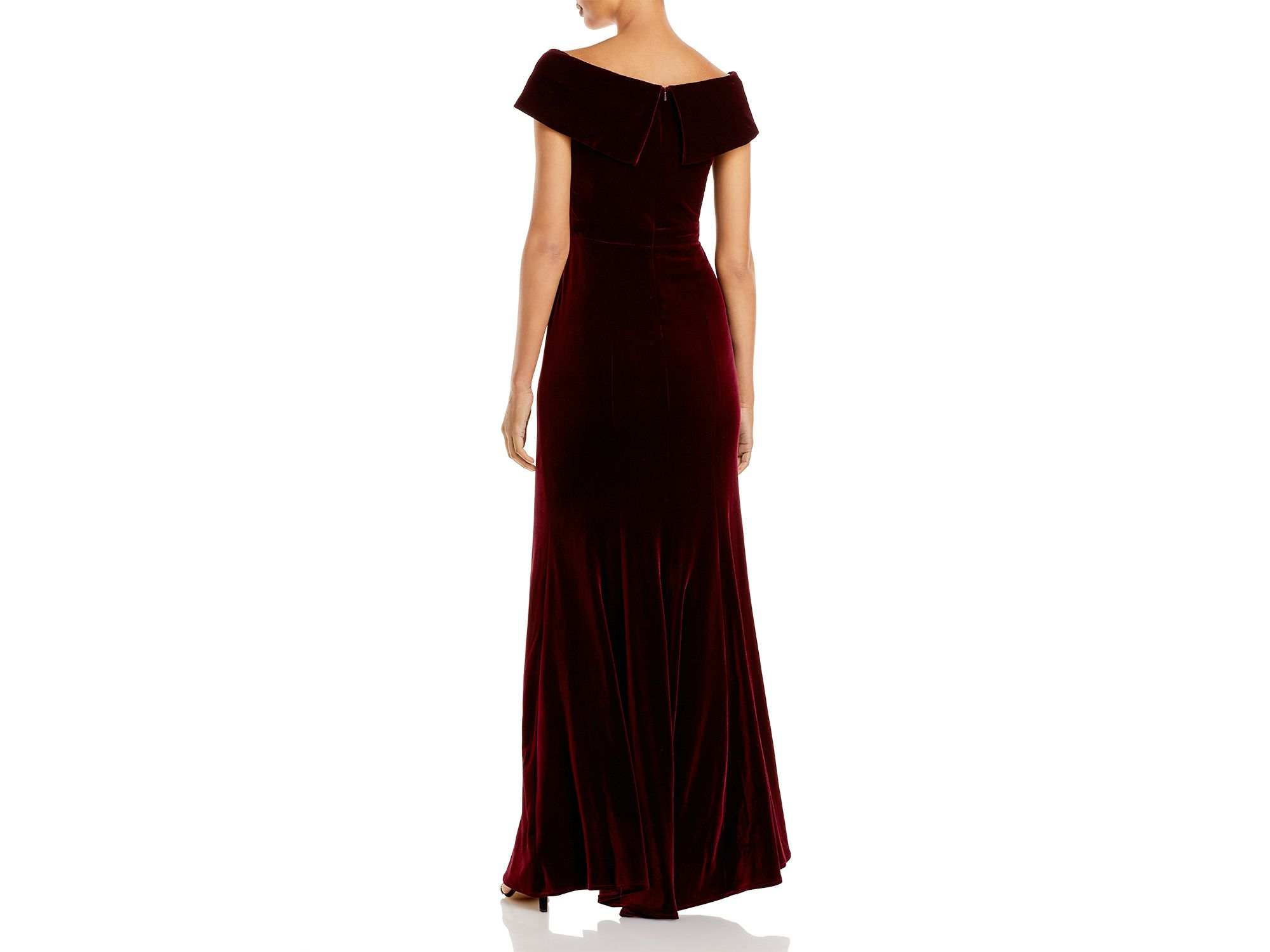 Off-the-Shoulder Fluted Velvet Gown - Exclusive — Image 5