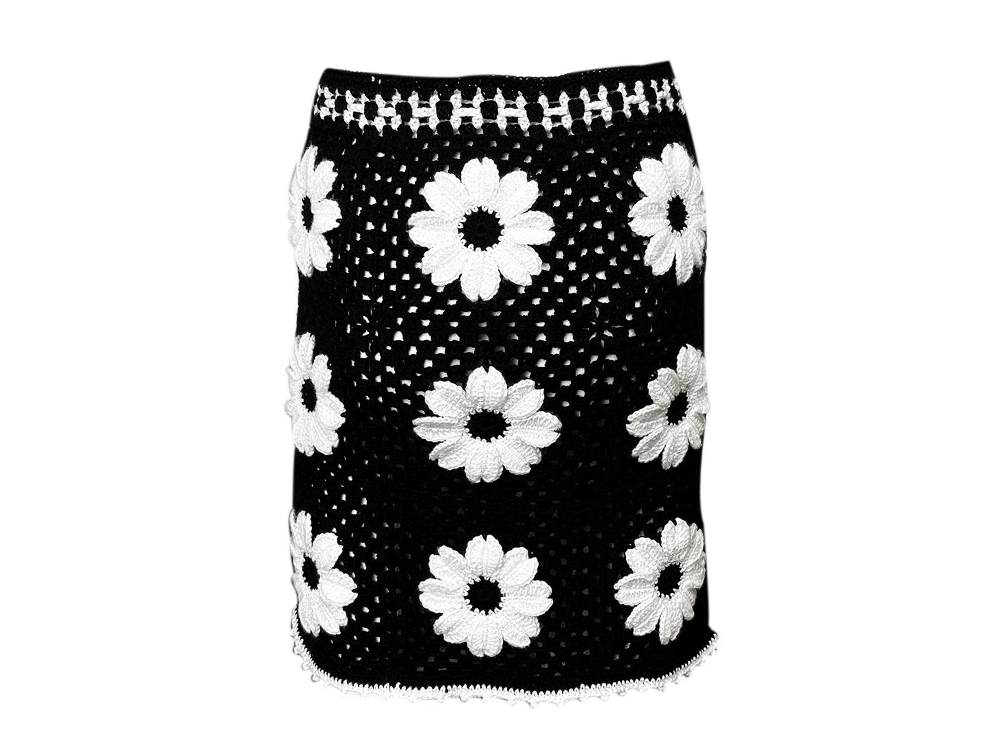 Unisex Oila Hand Made Crochet Skirt — Image 3