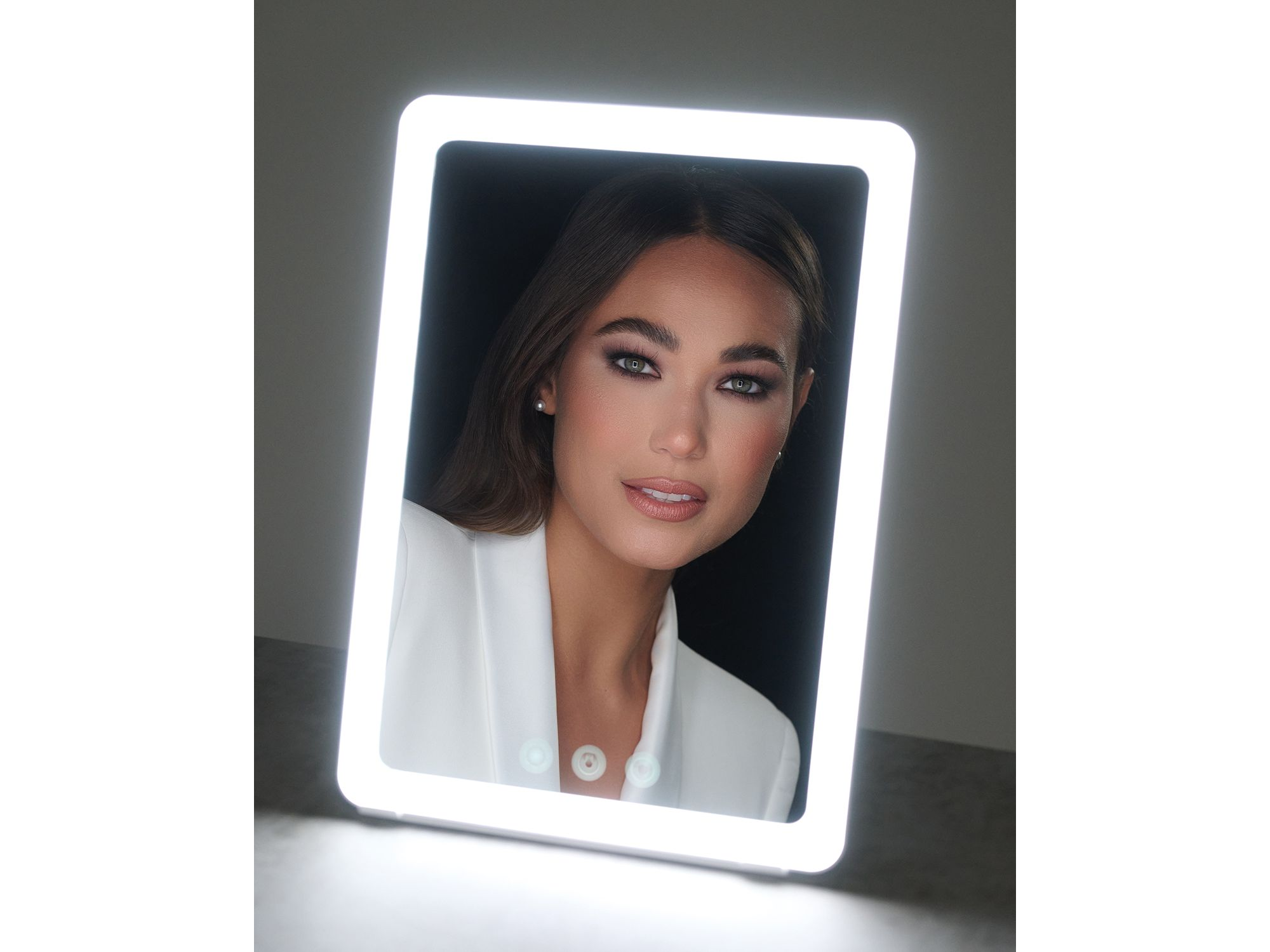 Slim Rechargeable Makeup Mirror — Image 5