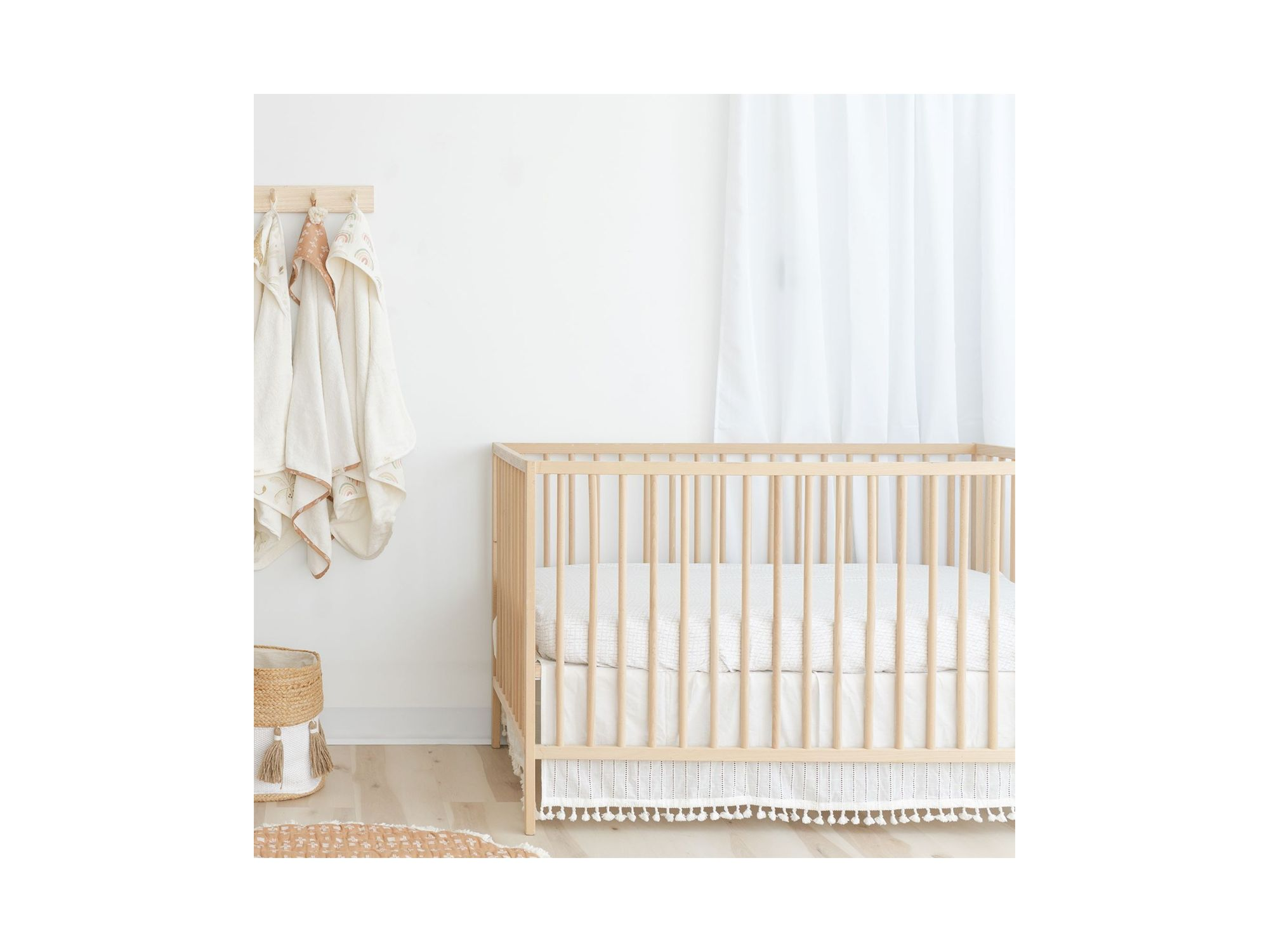 Cove Fitted Crib Sheet — Image 7