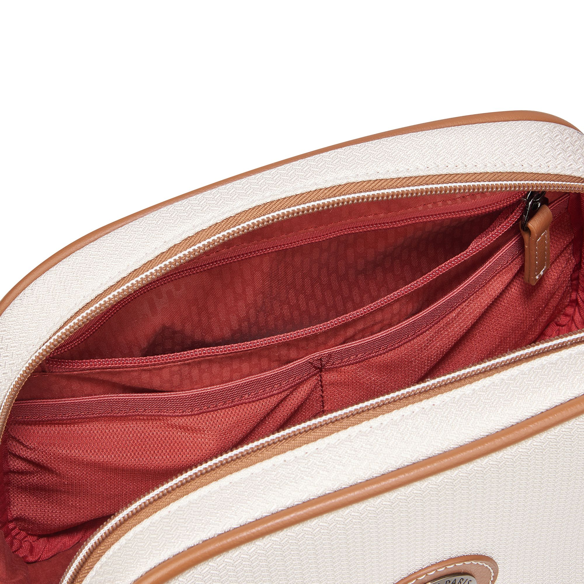 Chatelet Air 2 Toiletry Kit — Image 4