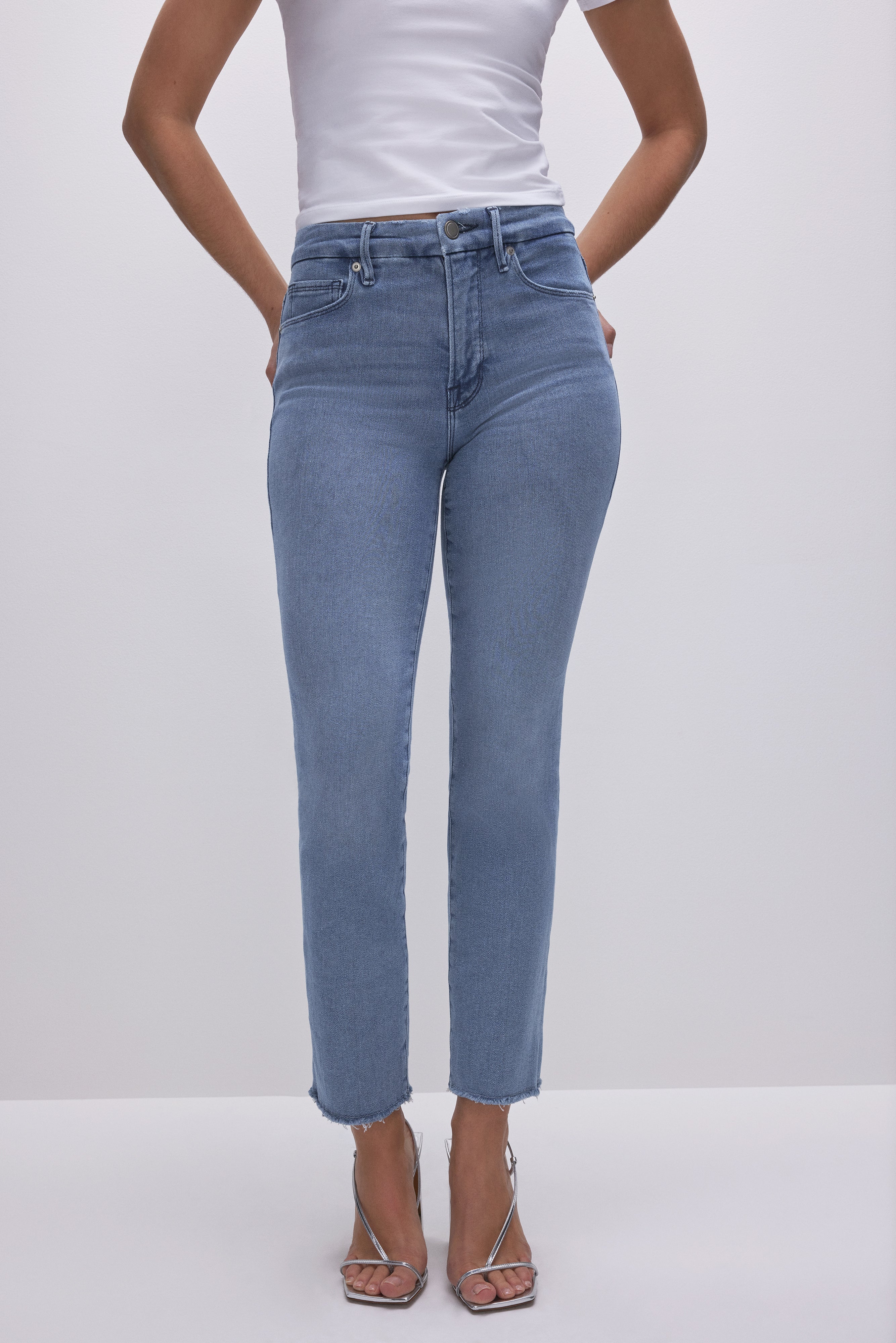 GOOD LEGS STRAIGHT JEANS