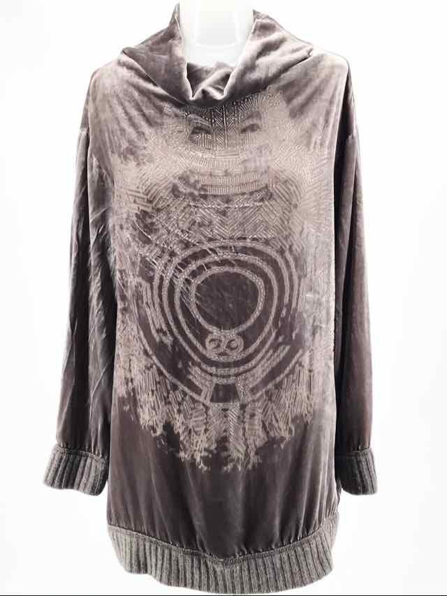 Size 36/6 Tan Velvet Velvet Burnout Long Sleeve