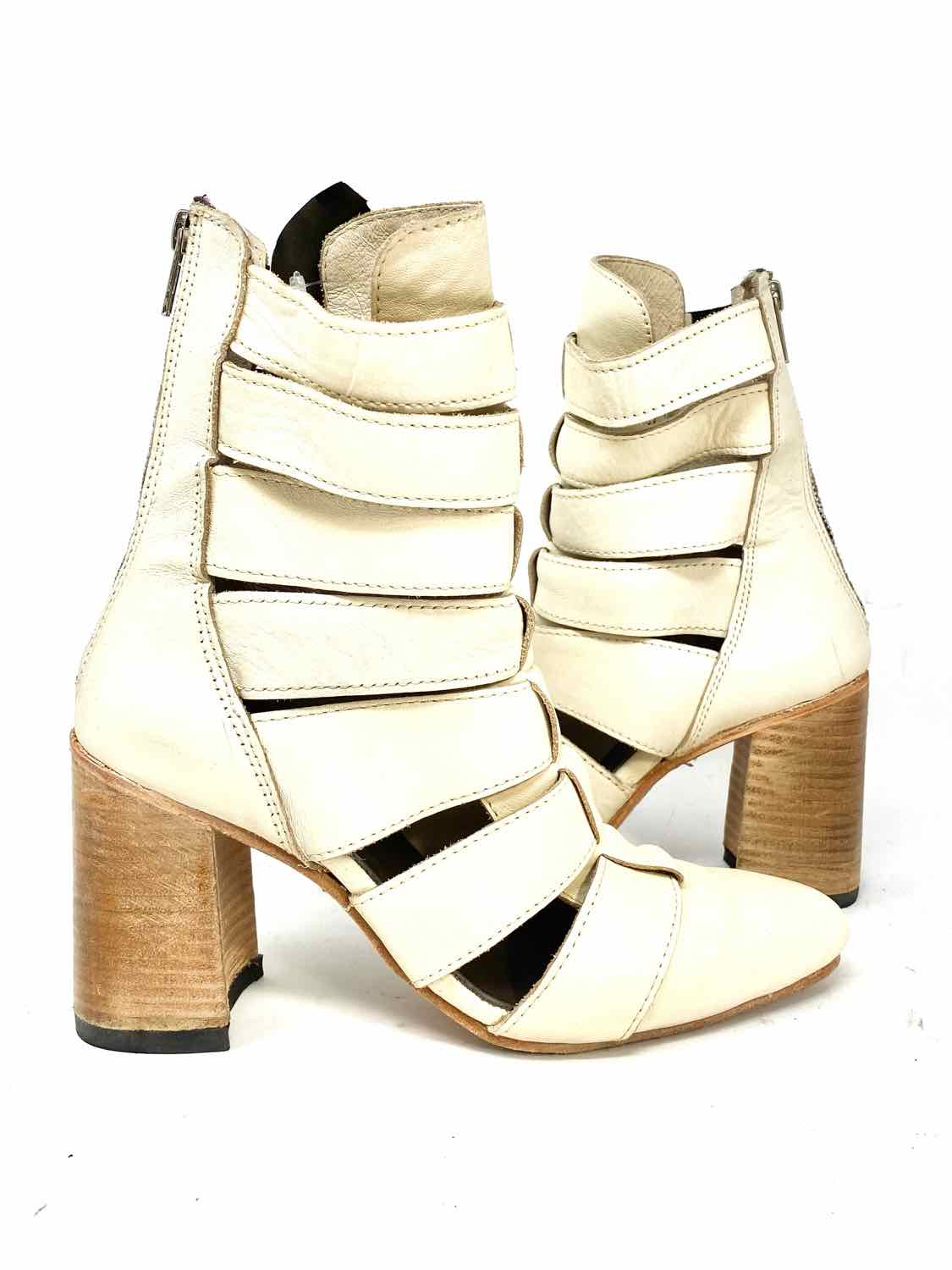 Women's Cream Size 7 Block Heel Leather bandage Boots