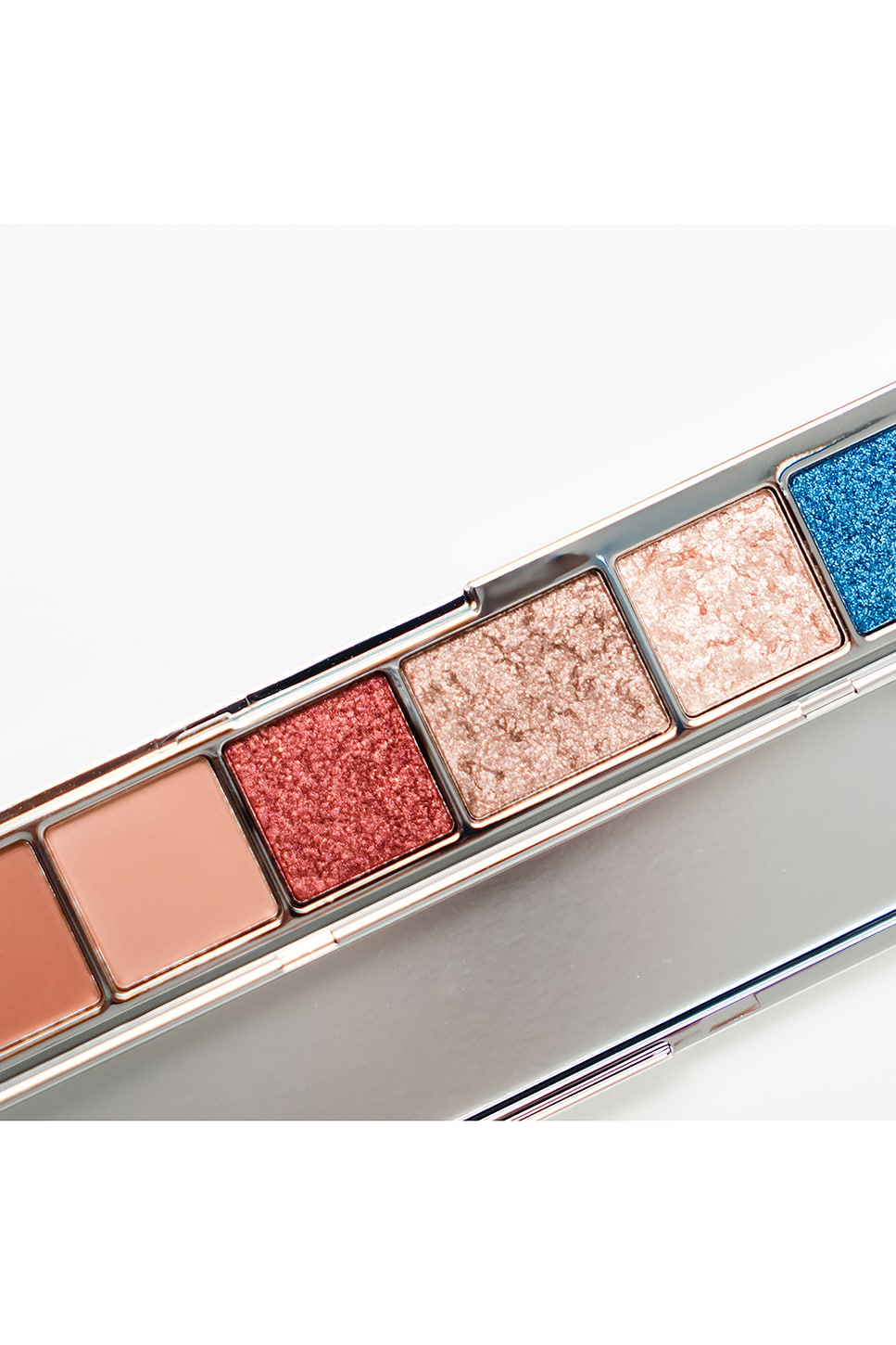 La Mil Sombras Eyeshadow Palette & Dual Ended Brush — Image 4