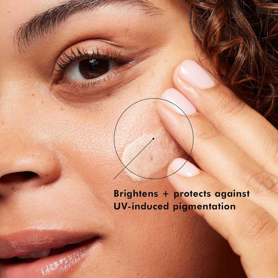 SkinCeuticals Daily Brightening UV Defense Sunscreen SPF 30, image 3 of 10