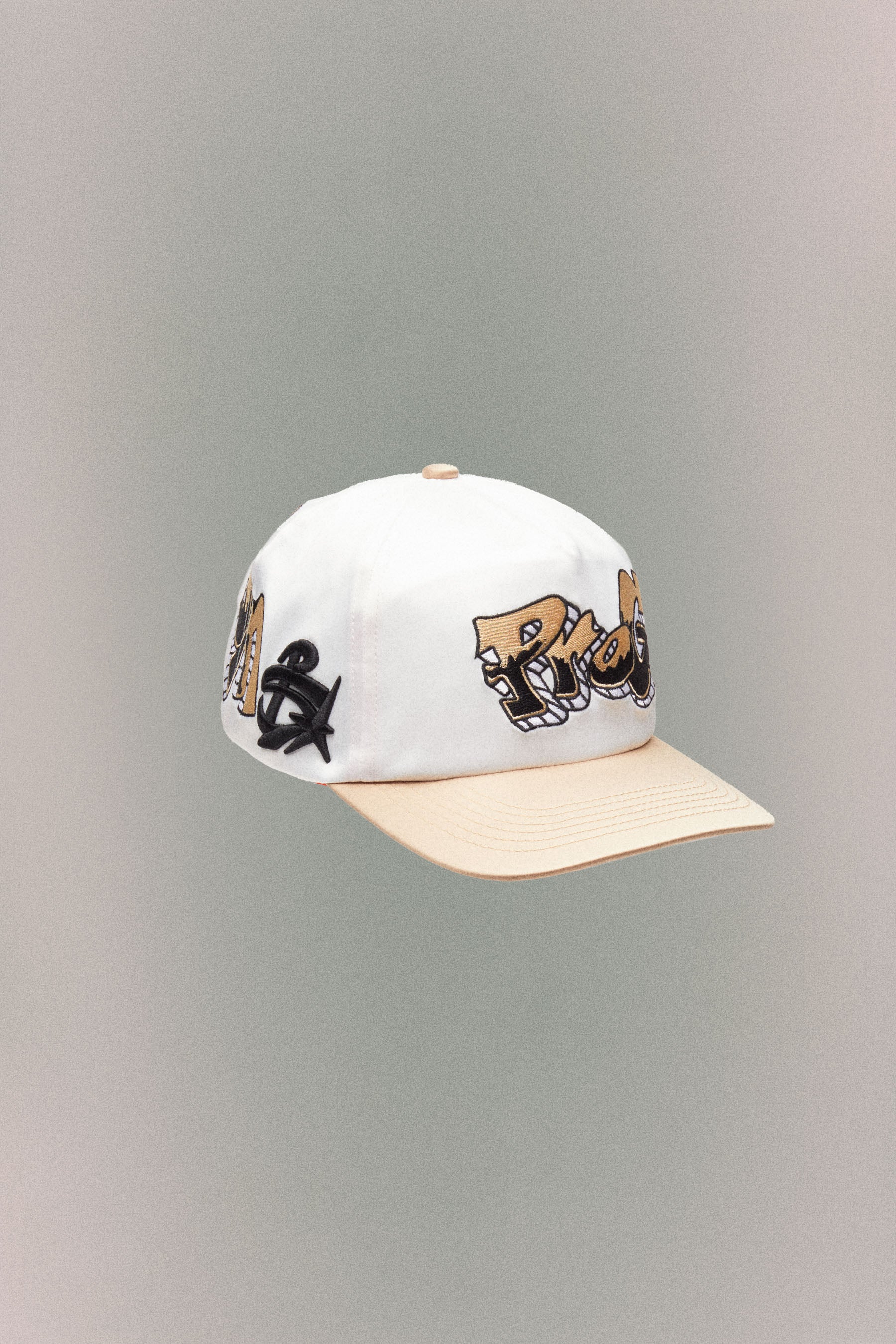PROGETTO HAT