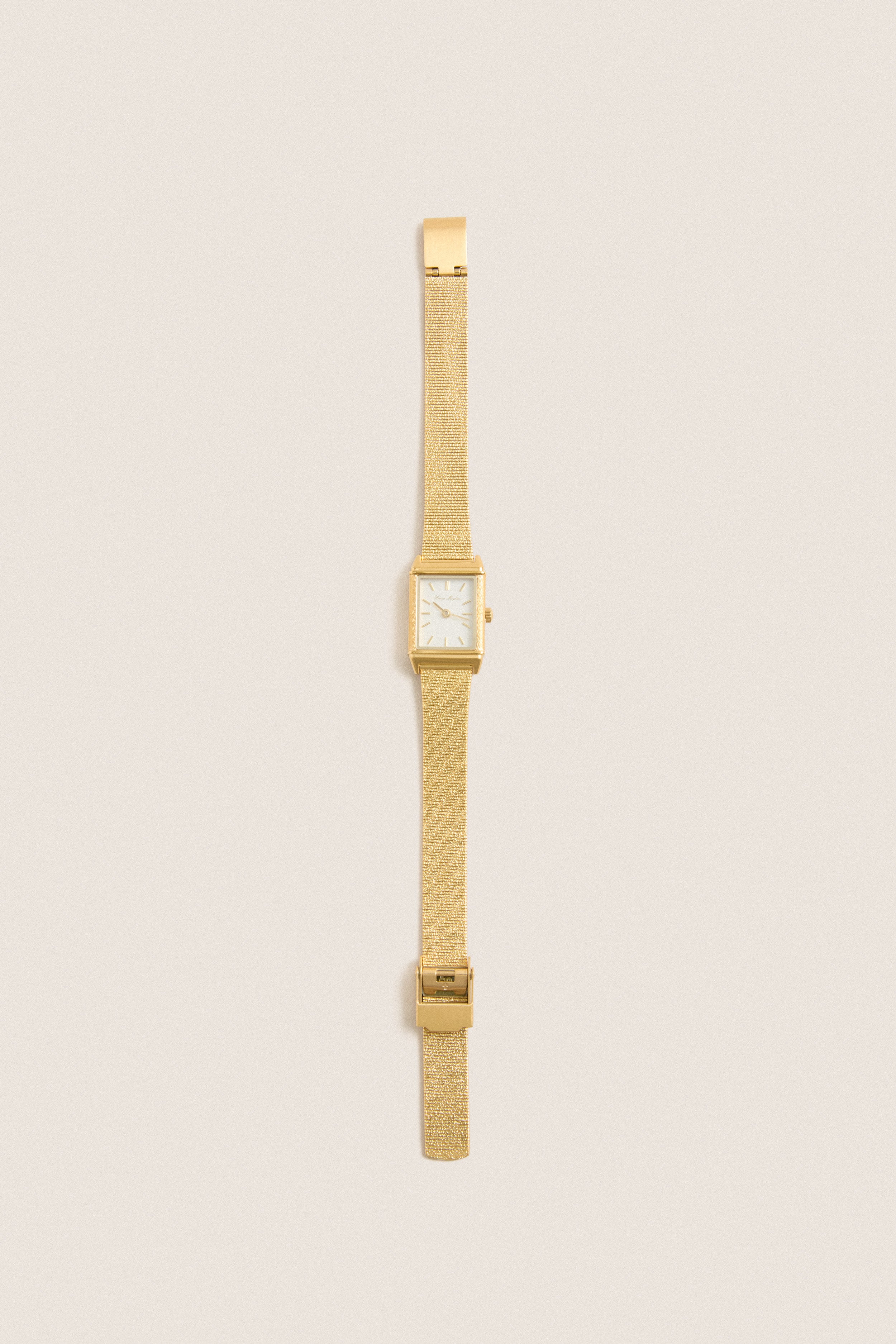 Bella Watch