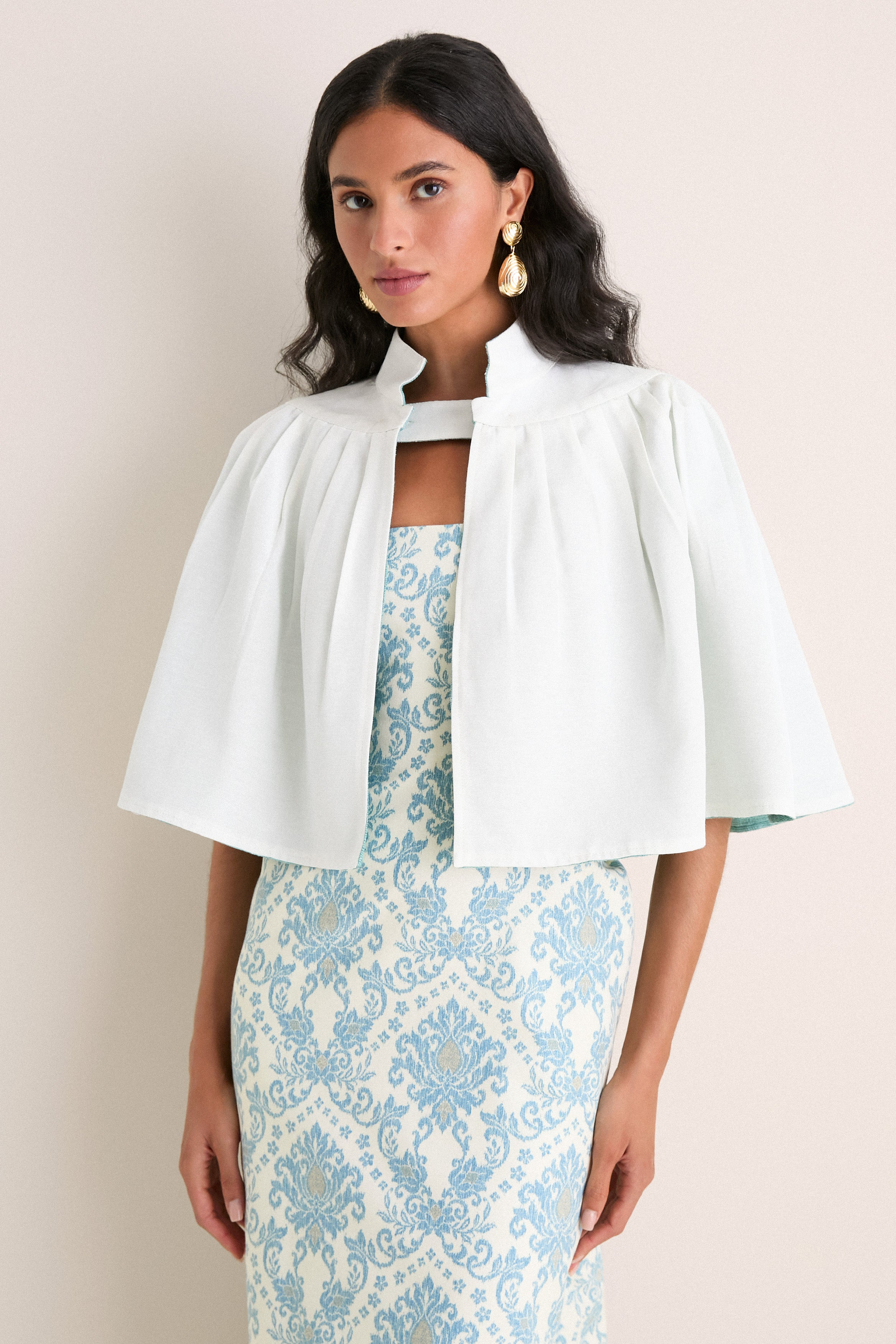 Exclusive Aqua Silk and Ivory Faille Reversible Cape — Image 4