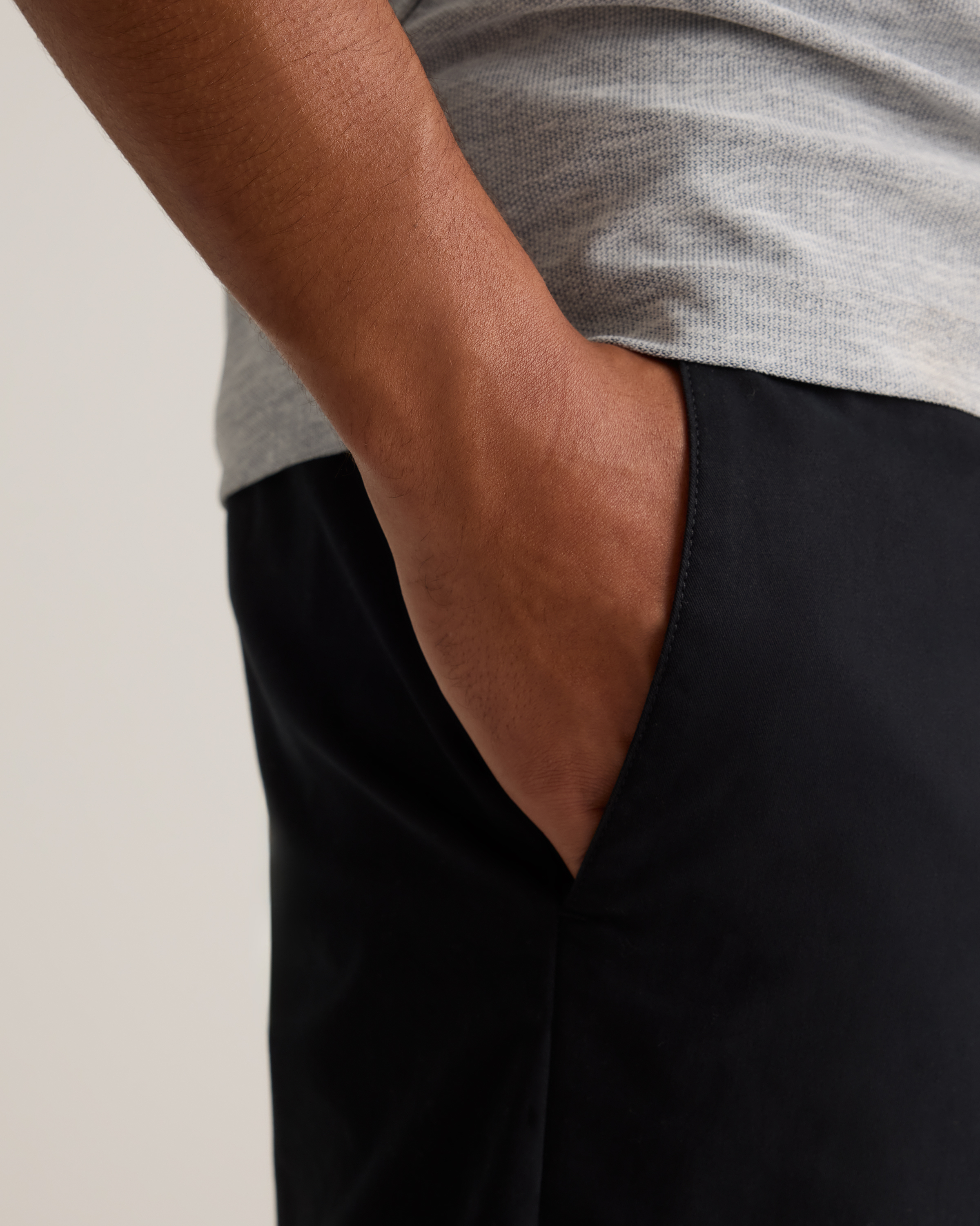 Organic Cotton Classic Stretch Chino Shorts - 7" — Image 5